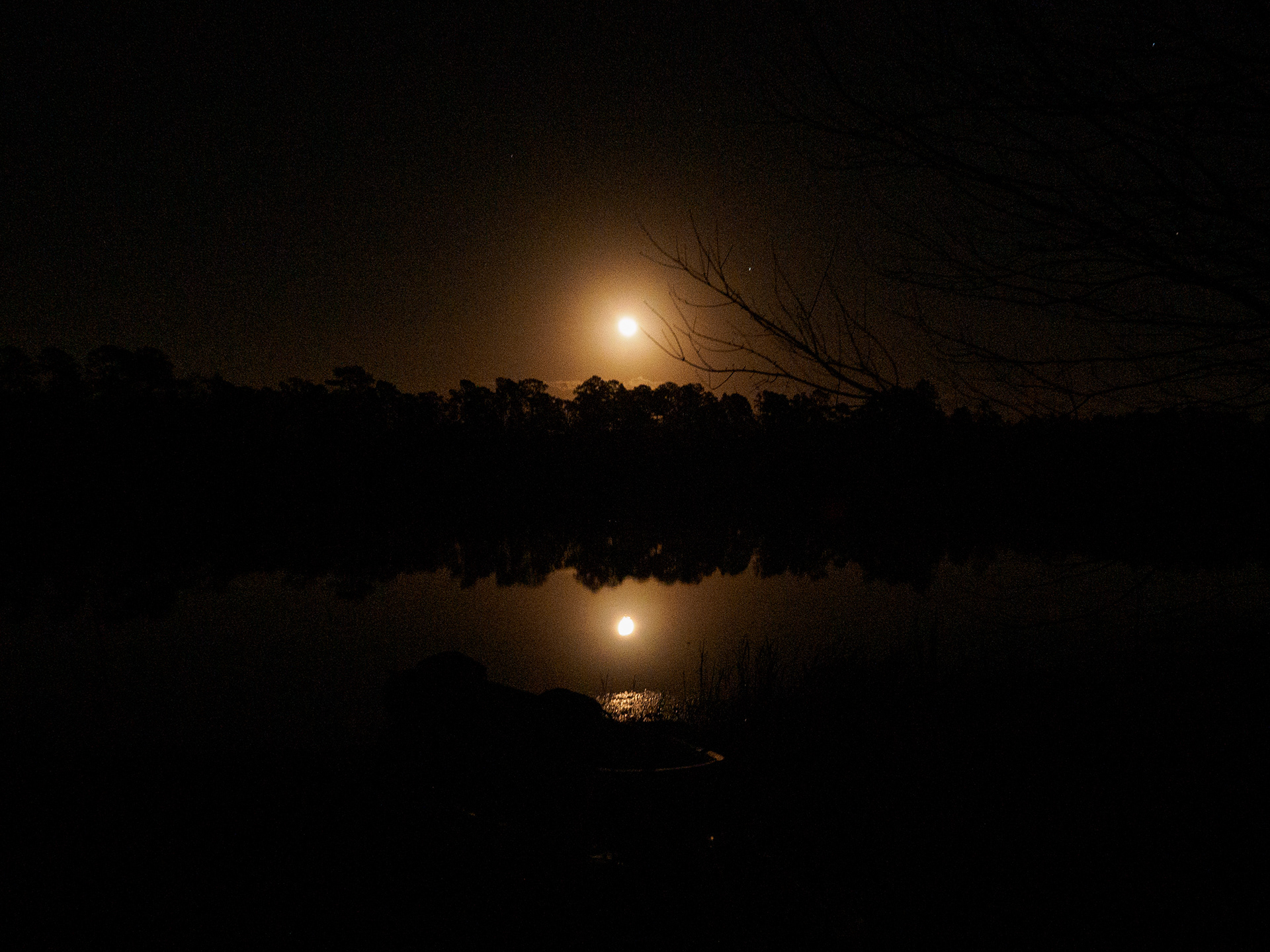 Moonrise, Lake Norton