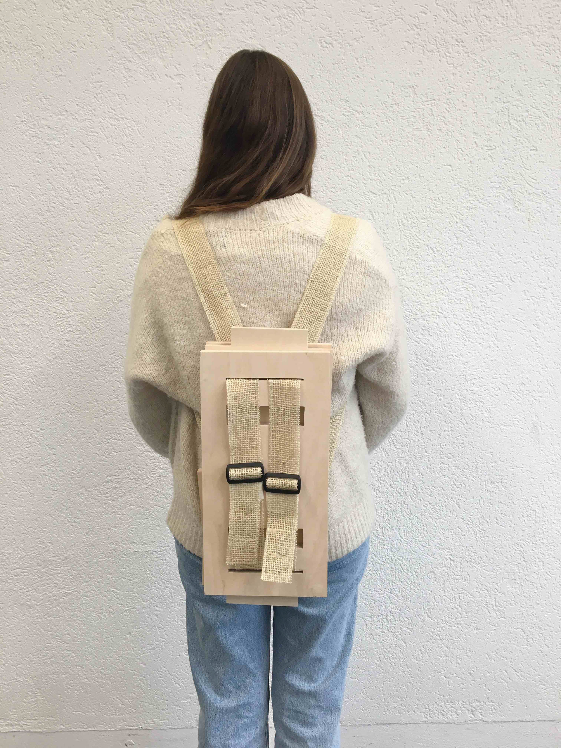 1:1 prototype - Transportation of the stool