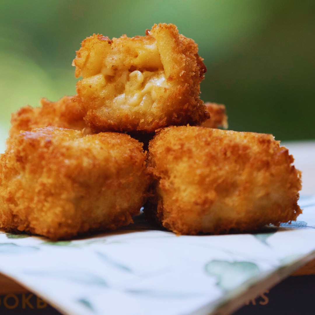 Mac 'n Cheeze Balls