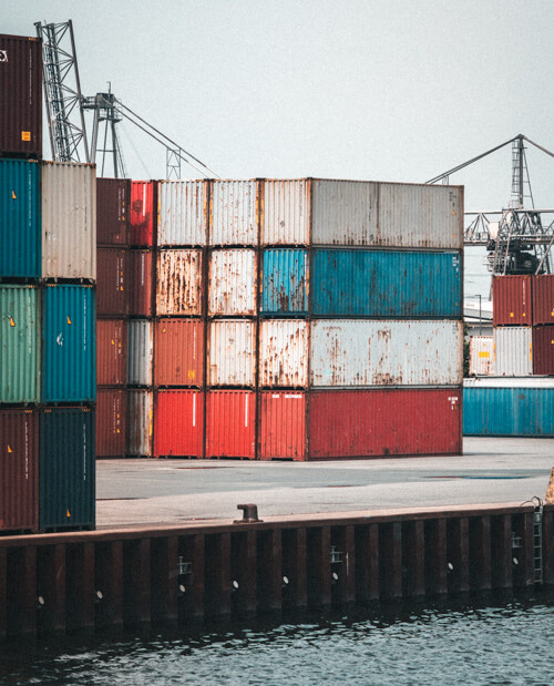 Industriefotografie im Industriehafen Bremen (Markenzeichen in Postproduktion entfernt)