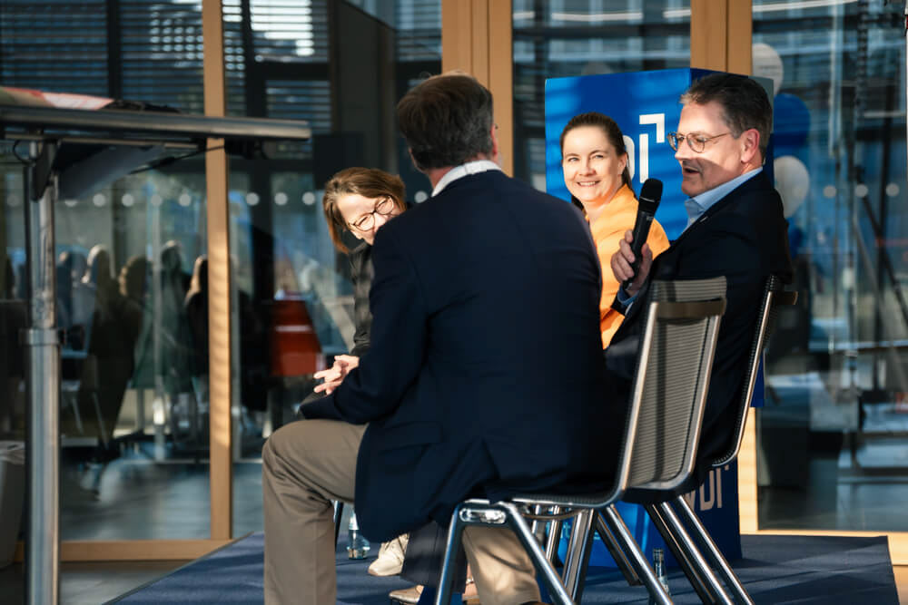 Trade fair video of panel discussions