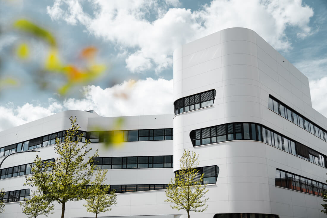 Architekturfotografie für Firmenstandorte: Präsentieren Sie Ihre Unternehmensstandorte im besten Licht für Investoren und Partner.