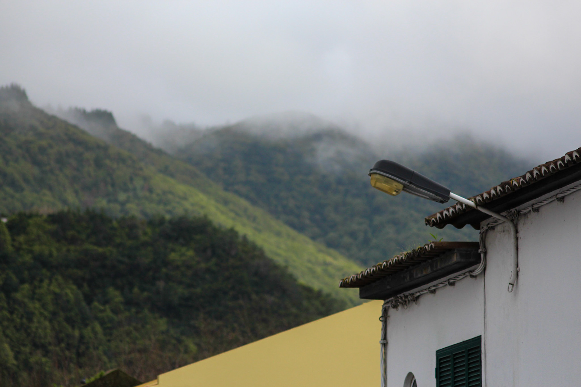 The Clouds in the Mountains