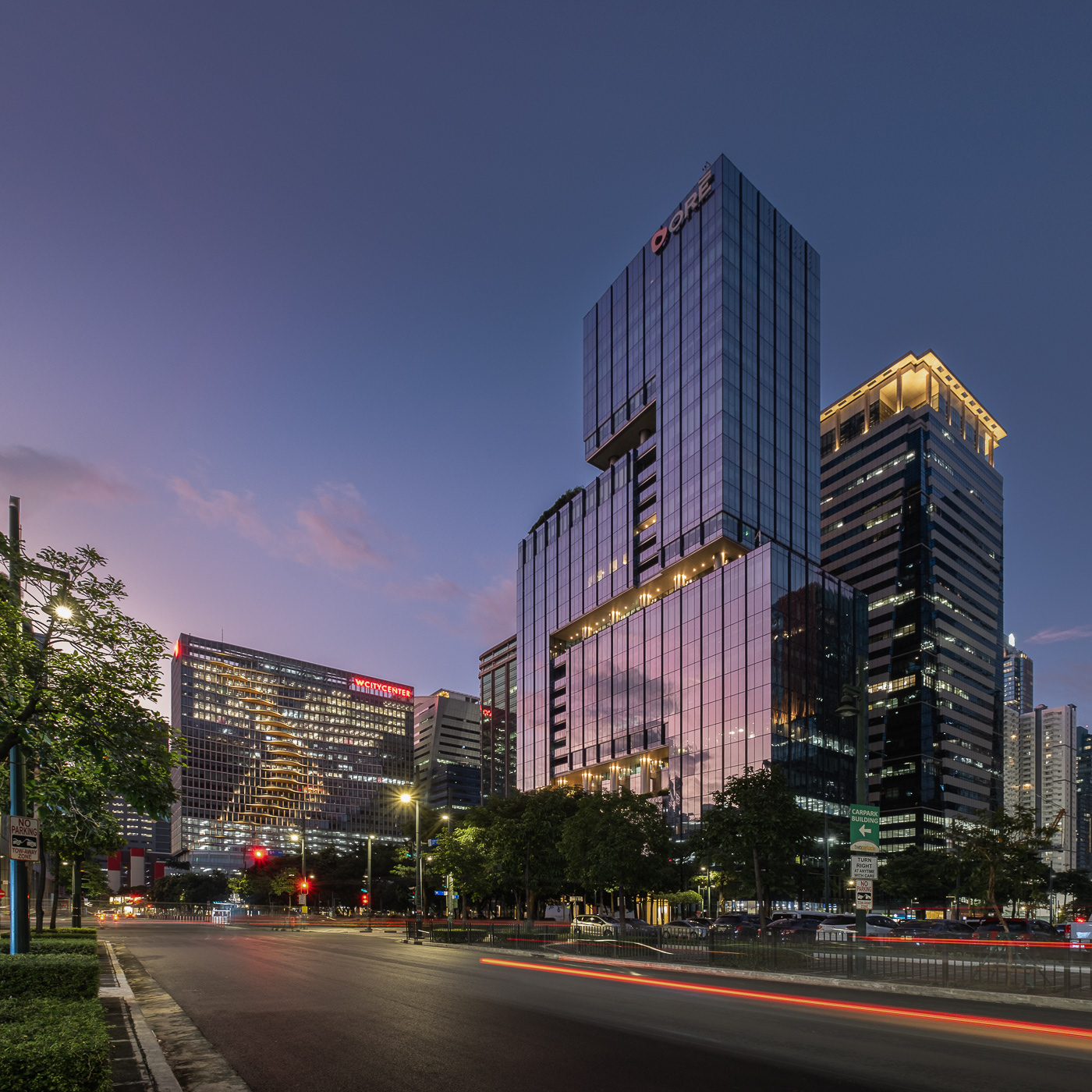 Ore Central, a striking LEED Gold-certified office tower in Bonifacio Global City (BGC), Philippines, sets a new standard for sustainable and high-performance architecture. Designed by Gensler, the building features an energy-efficient glass façade, eco-friendly systems, and expansive open spaces, creating a balance of functionality, aesthetics, and environmental responsibility. Captured by Sections Architectural and Interior Photography, highlighting its modern sophistication, structural efficiency, and green design innovations.