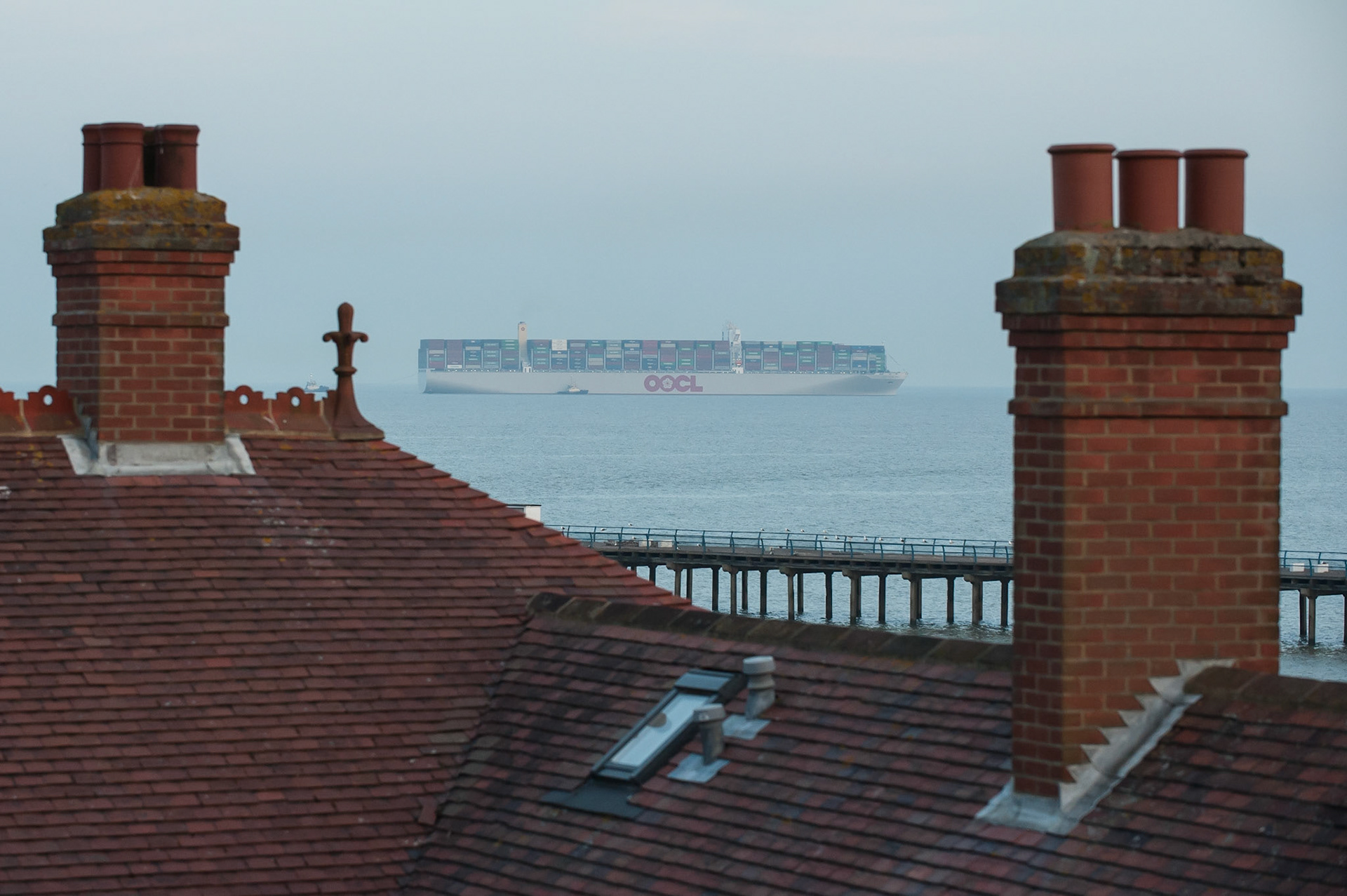 OOCL Hong Kong arrives at Port of Felixstowe