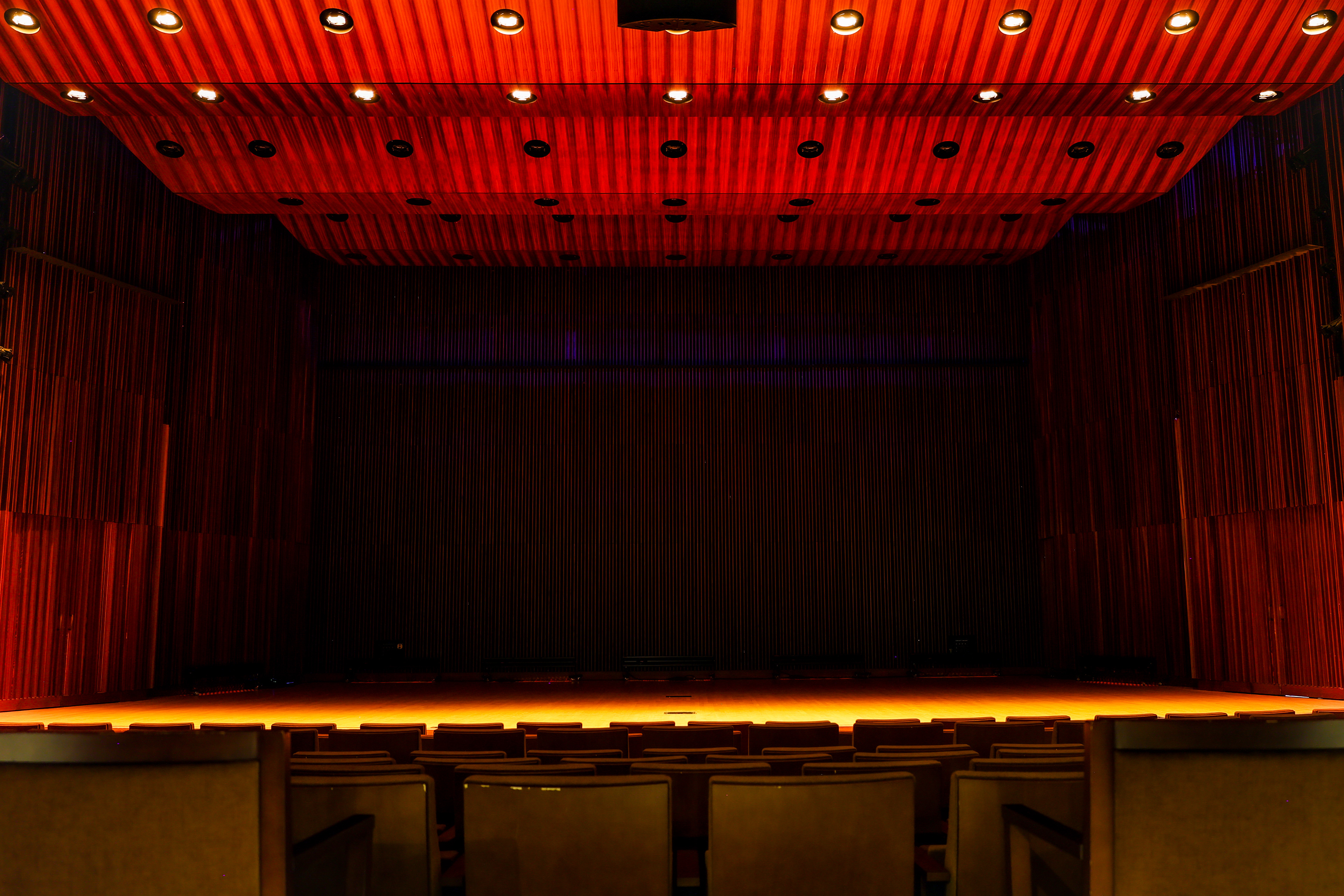 Faulkner Performing Arts Center