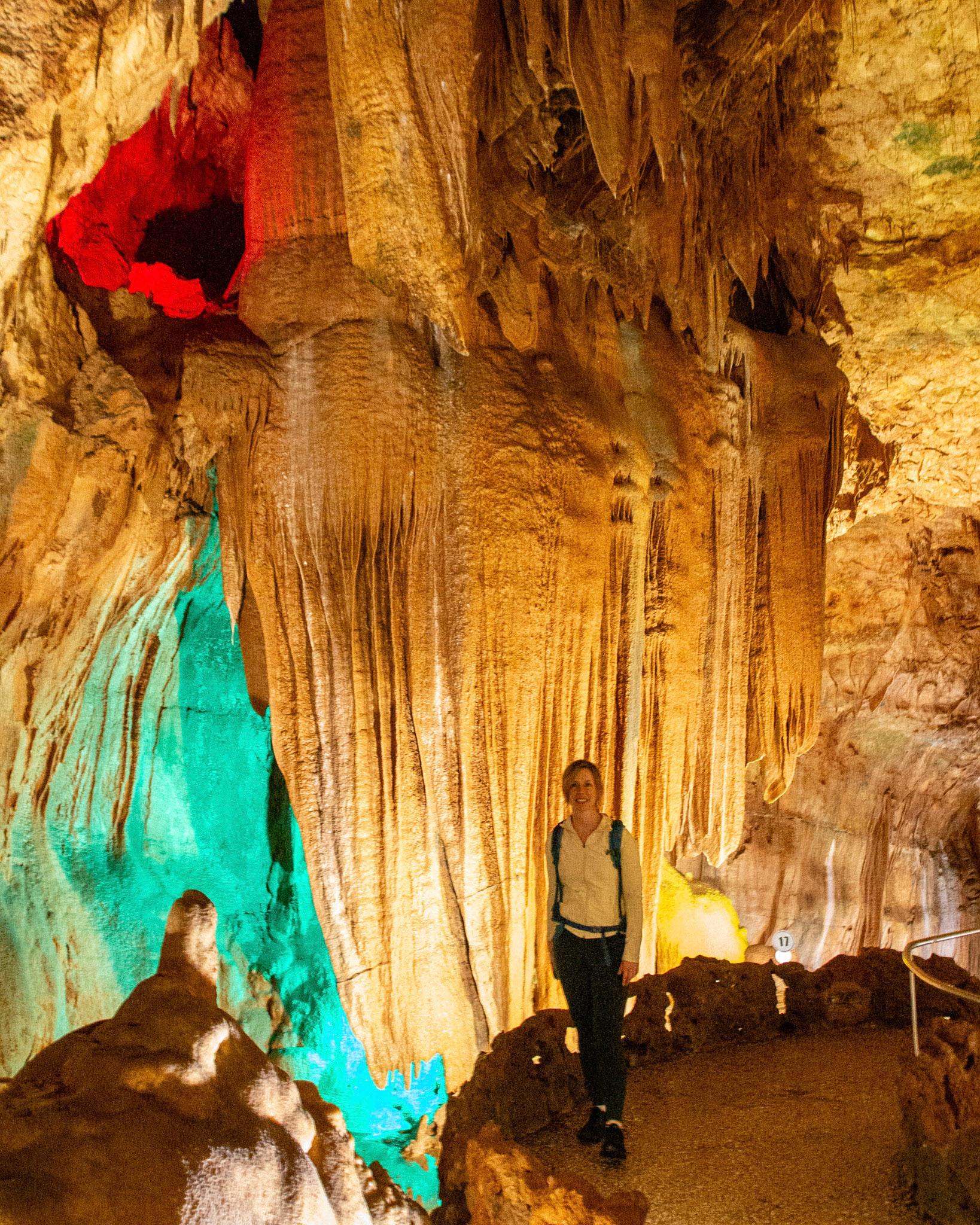 Kelly with Organ stalactite