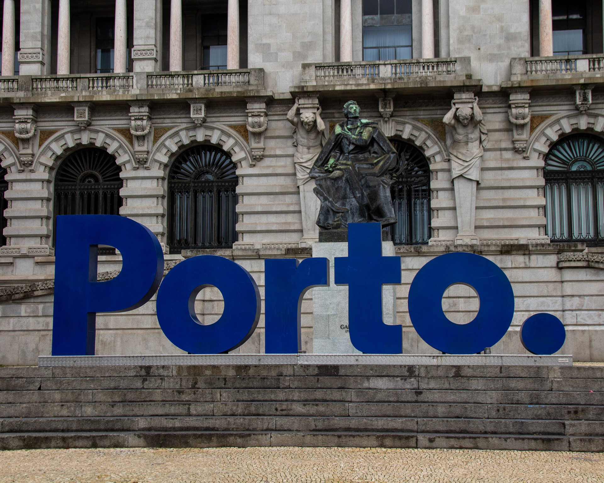 Sign at Porto city hall