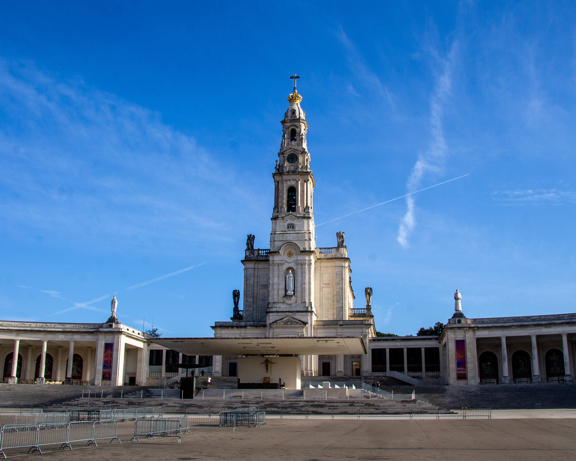 Wide view of Fatima