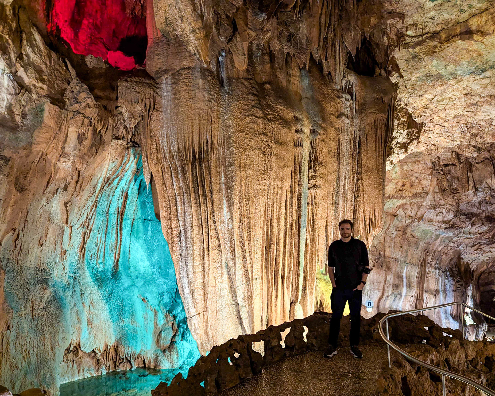 Me with Organ stalactite