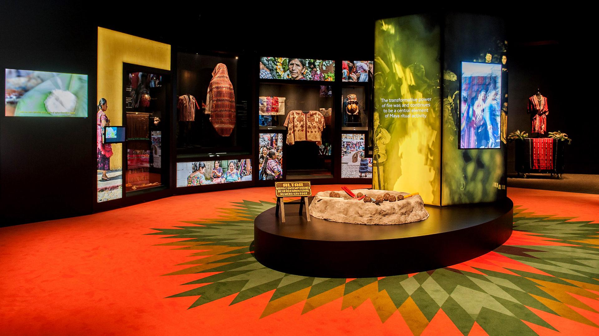 Maya exhibition design