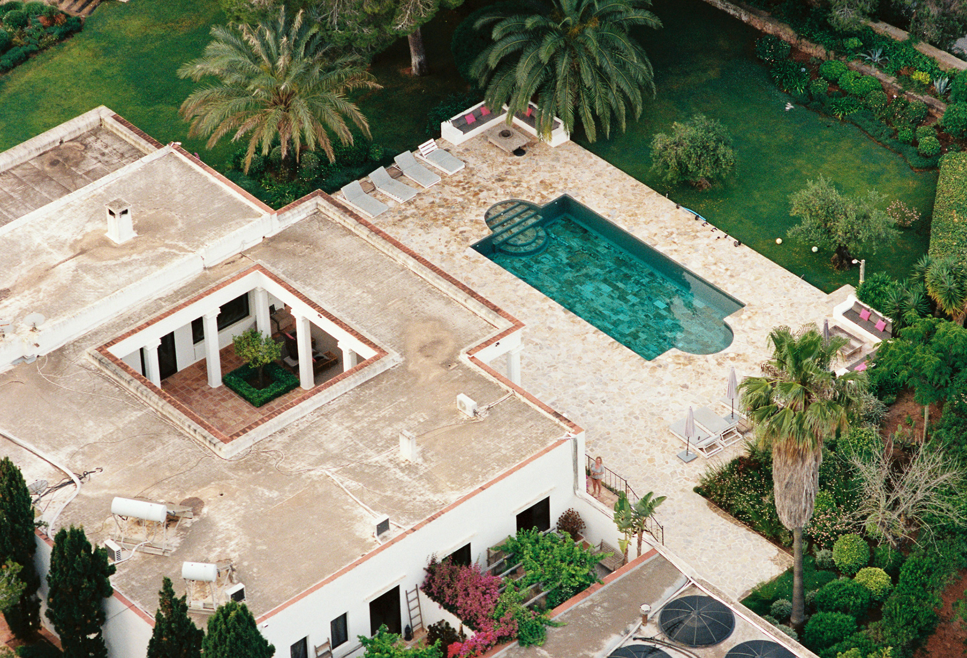 Bird's Eye Finca