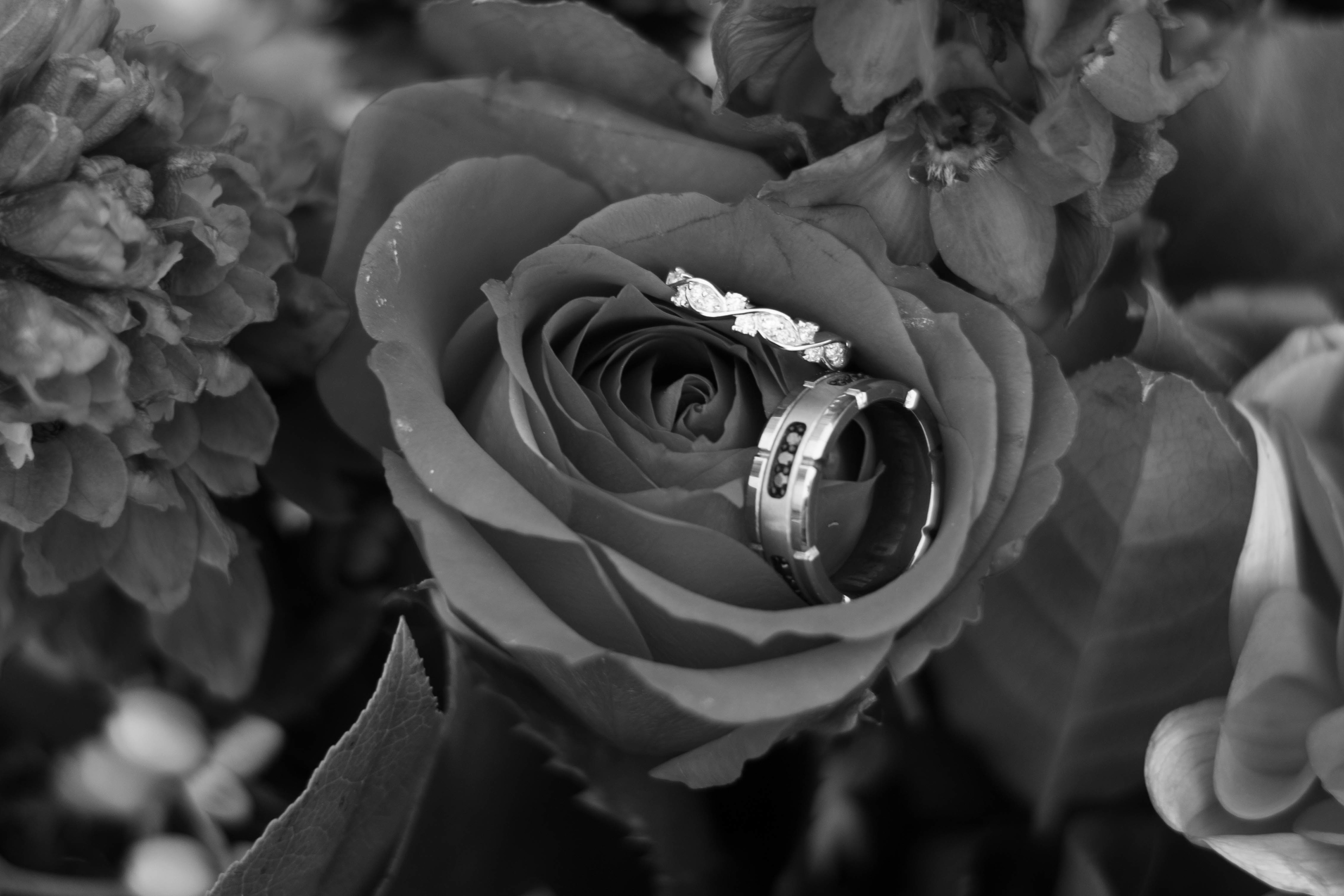 028