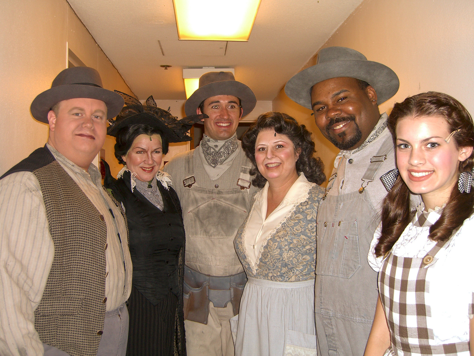 Kansas Crew: Backstage at AMTSJ’s Wizard of Oz L to R: Kevin High, Liz Palmer, Nathan Baynard, Diana Torres-Koss, James Monroe Iglehart, Kari Yancy