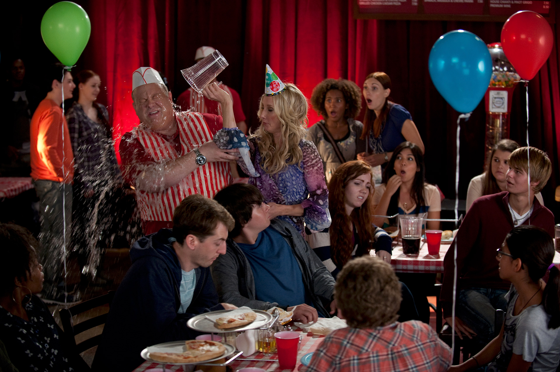 Anne Heche splashes Kevin High with Sprite on the set of “Save Me” Director: Jamie Babbit