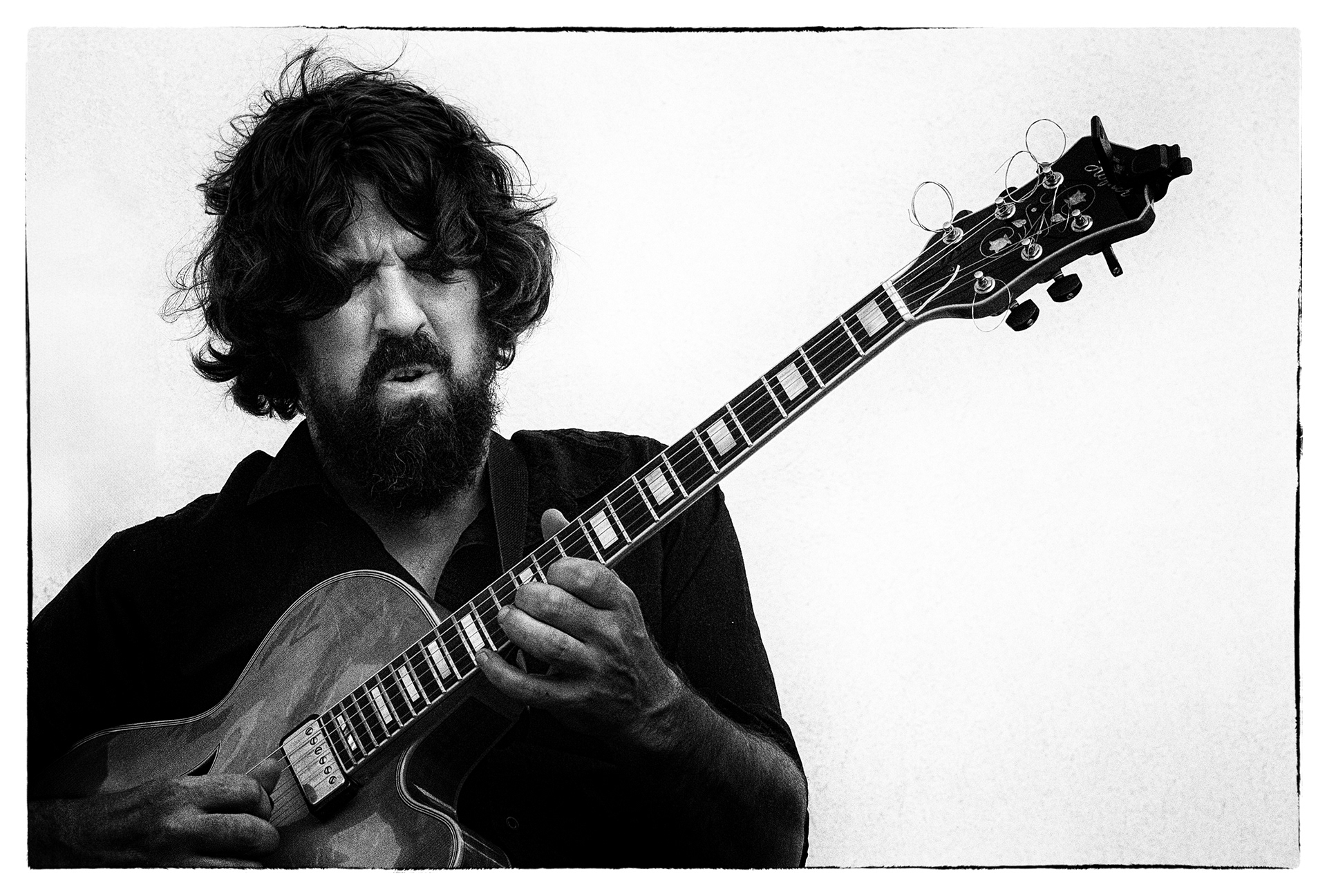 Thomas Weirich, guitare électrique Château Paradis, Le Puy-Sainte-Réparade 2016