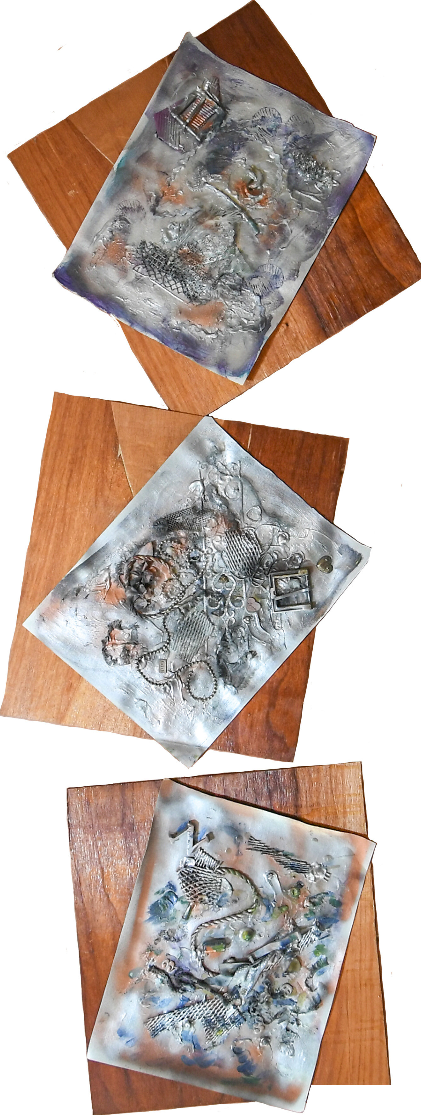 16. OUT OF TIME, found objects, 38x30cm