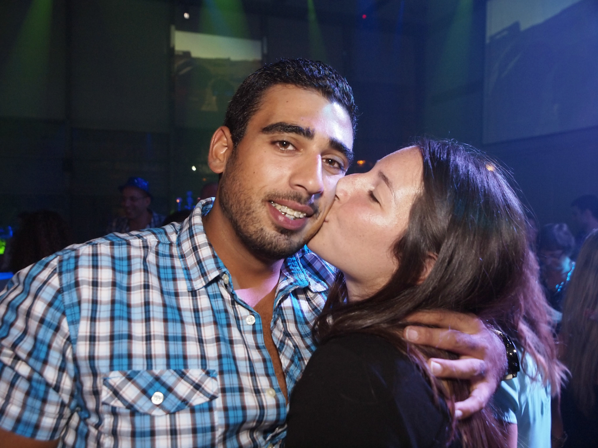 OLYMPUS DIGITAL CAMERA