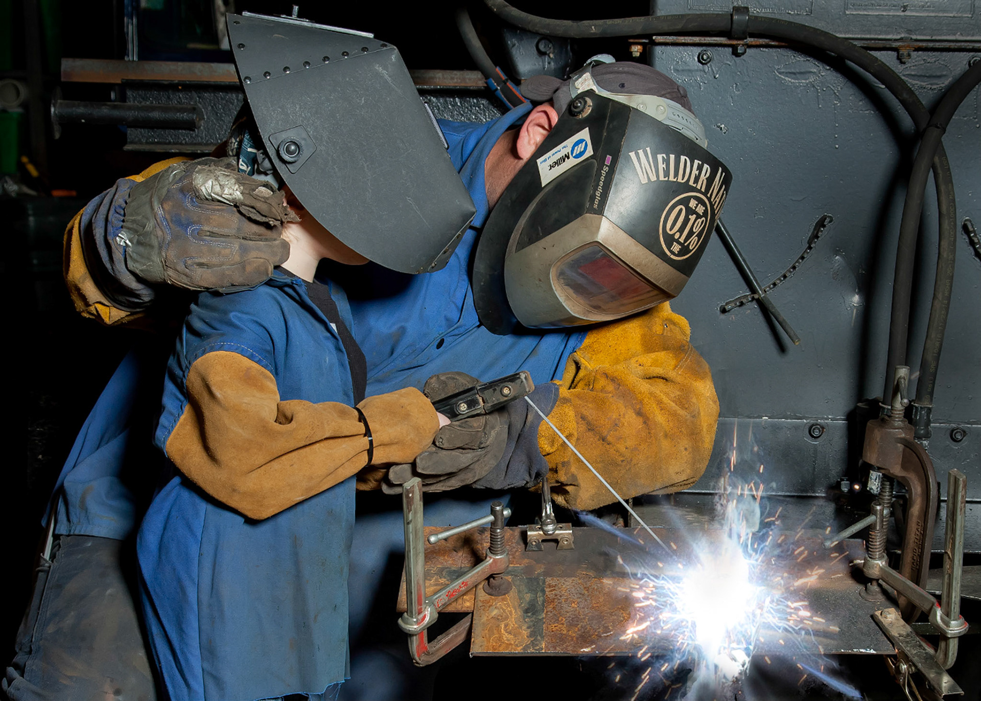 The Welder and his daugthers