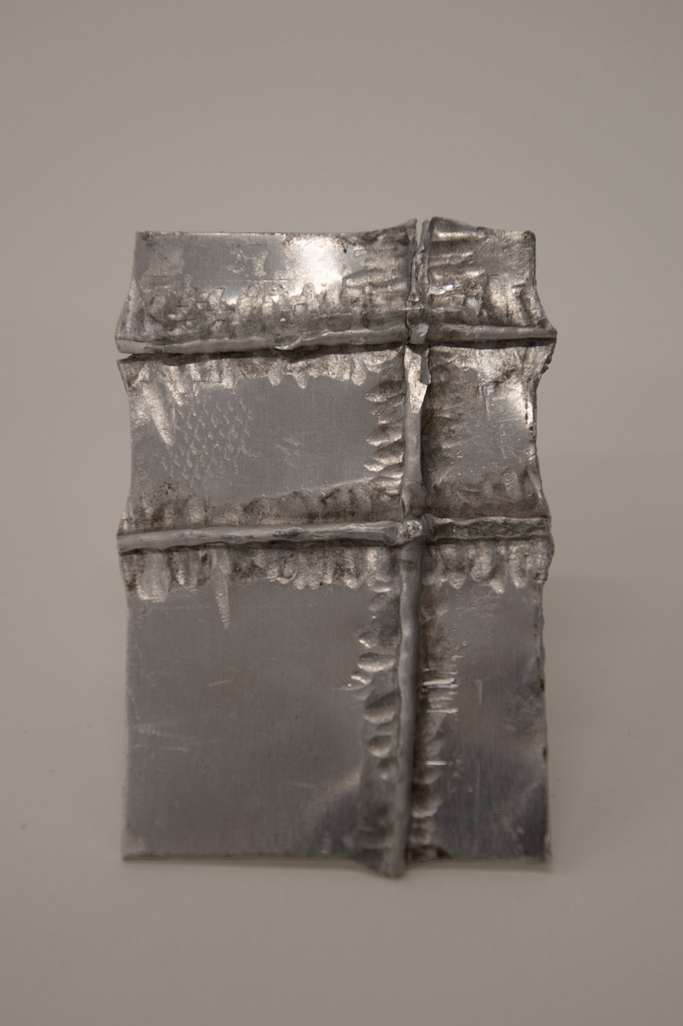Fold forming inspired by light painting