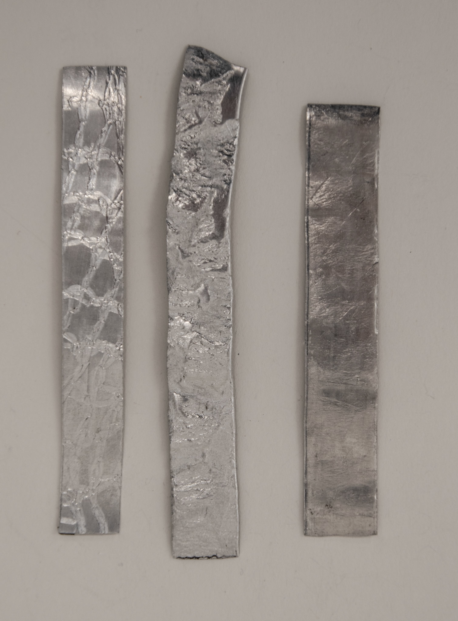 Textured aluminium inspired by frottage