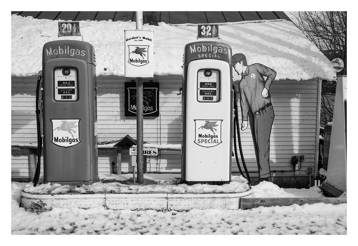 Gordon's Mobilgas, Newbury, NH