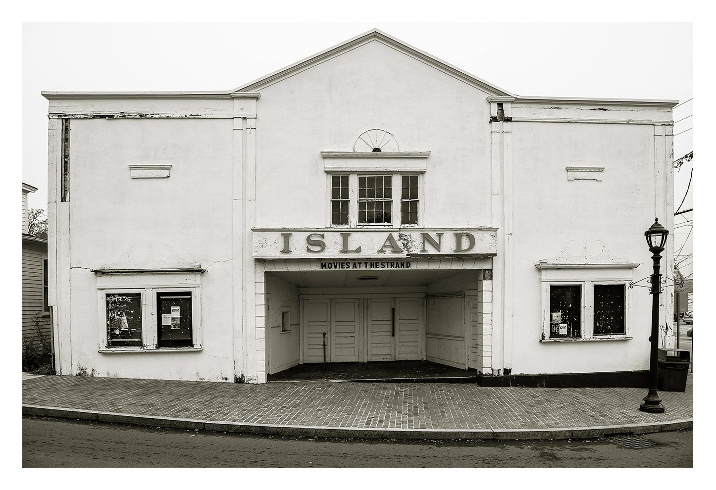 Island Theater, Oak Bluffs