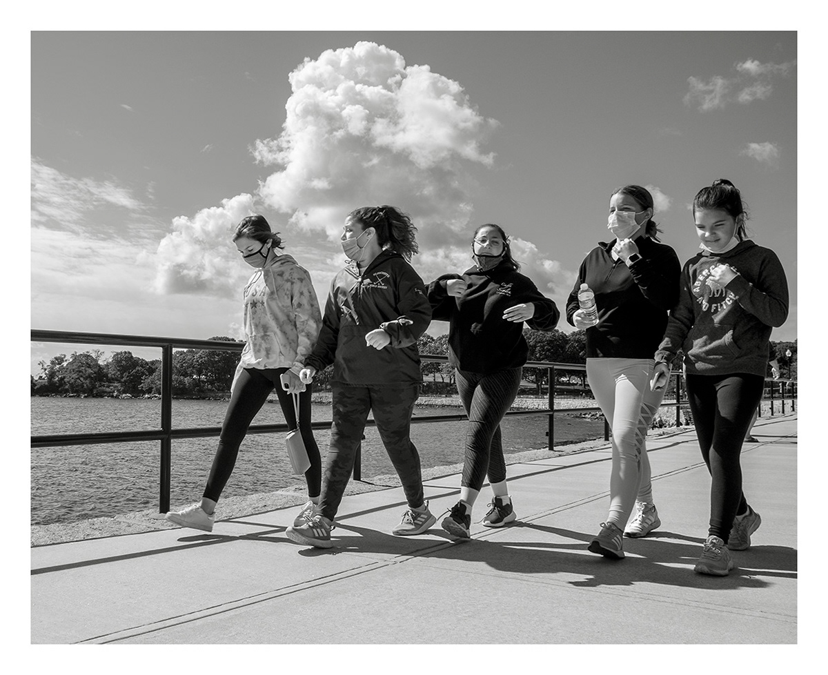 Five teenage friends