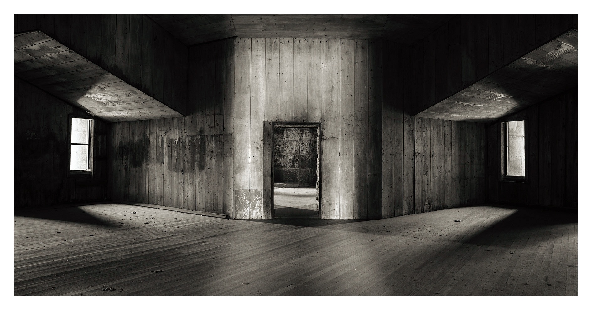 Two Windows and a Door, Fort Warren