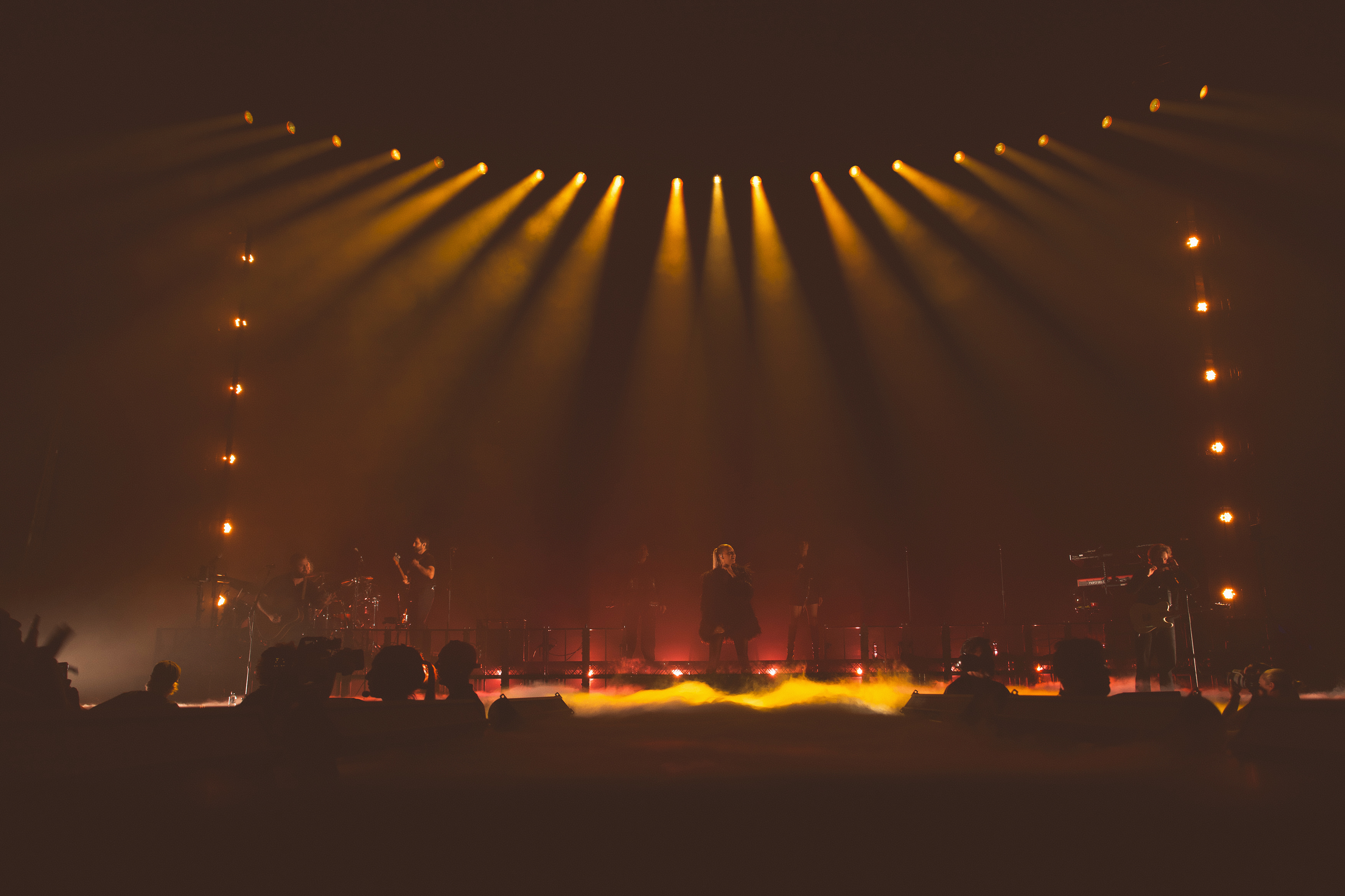 KELSEA BALLERINI - BRISBANE ENTERTAINMENT CENTRE