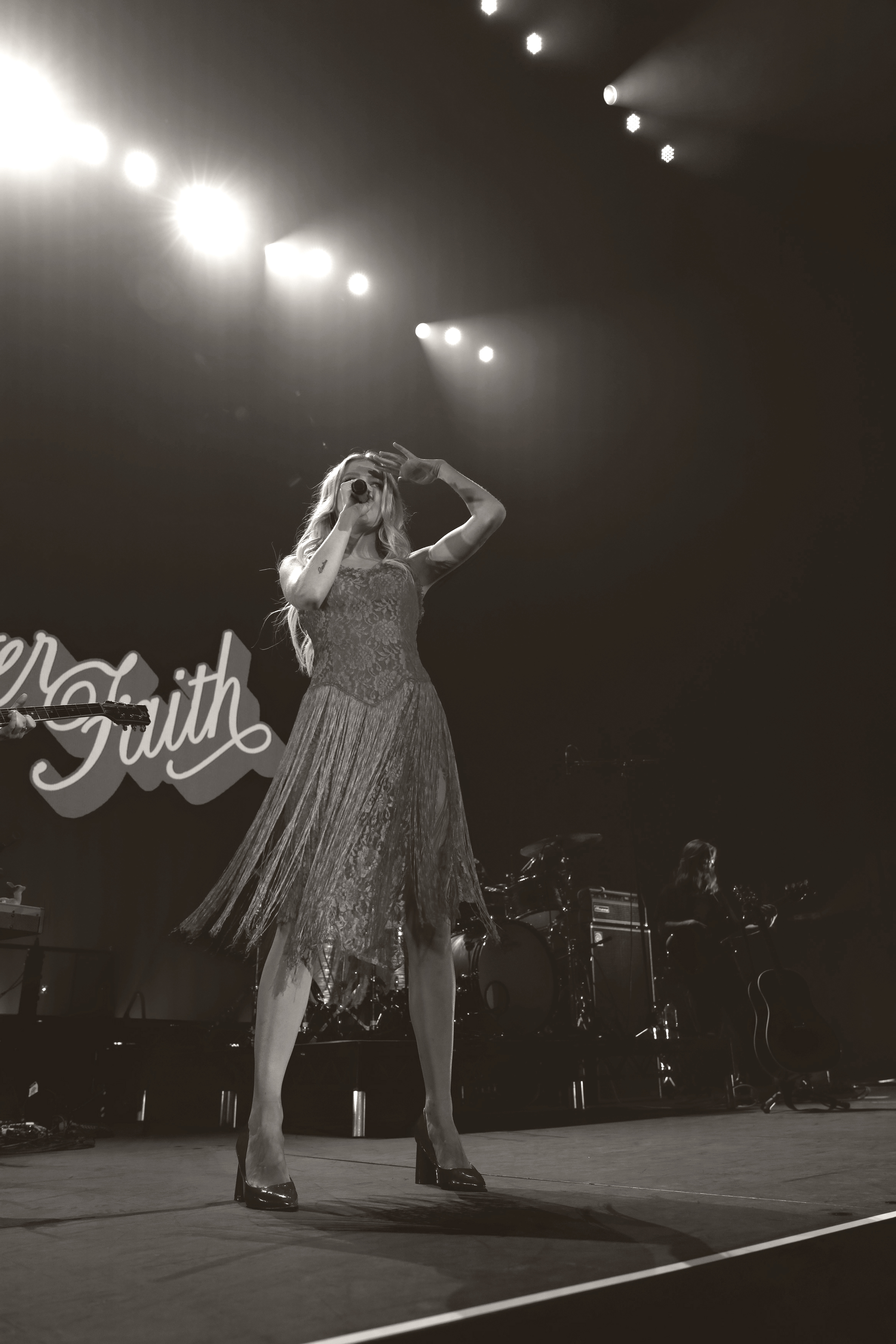 CARTER FAITH - BRISBANE ENTERTAINMENT CENTRE