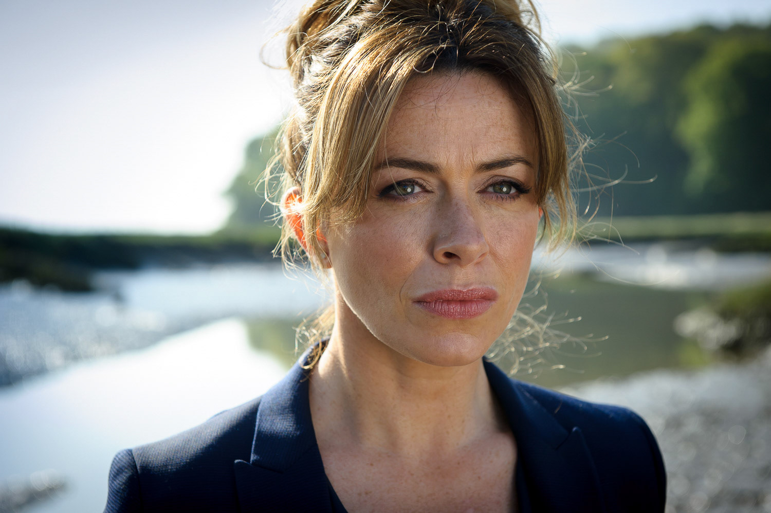 KEEPING FAITH / UN BORE MERCHER