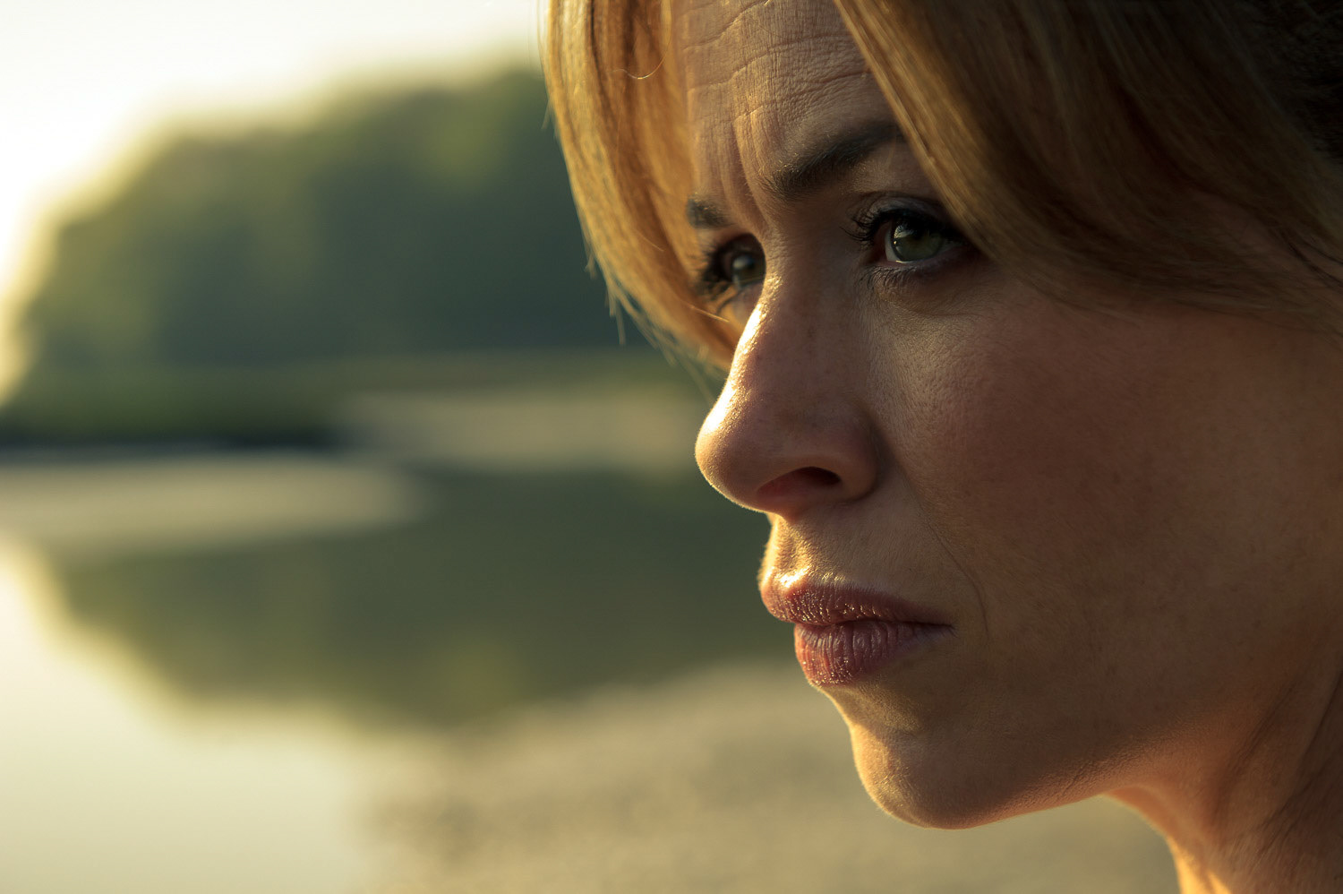 KEEPING FAITH / UN BORE MERCHER