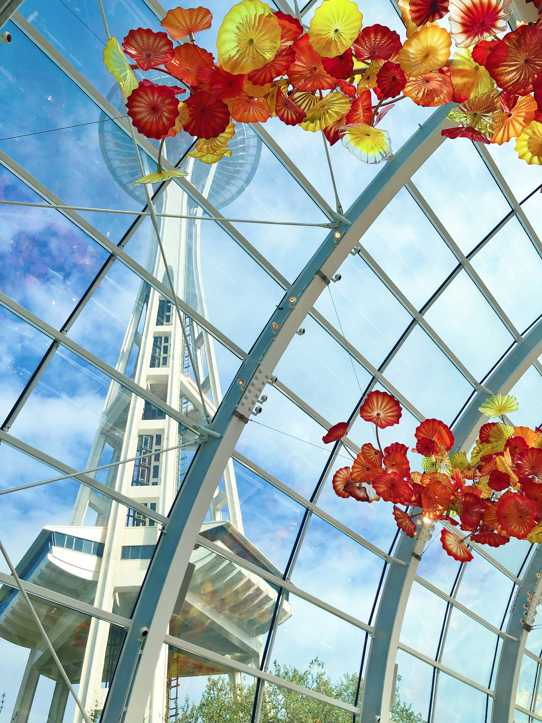 Viewing Space Needle from Chihuly Garden and Glass