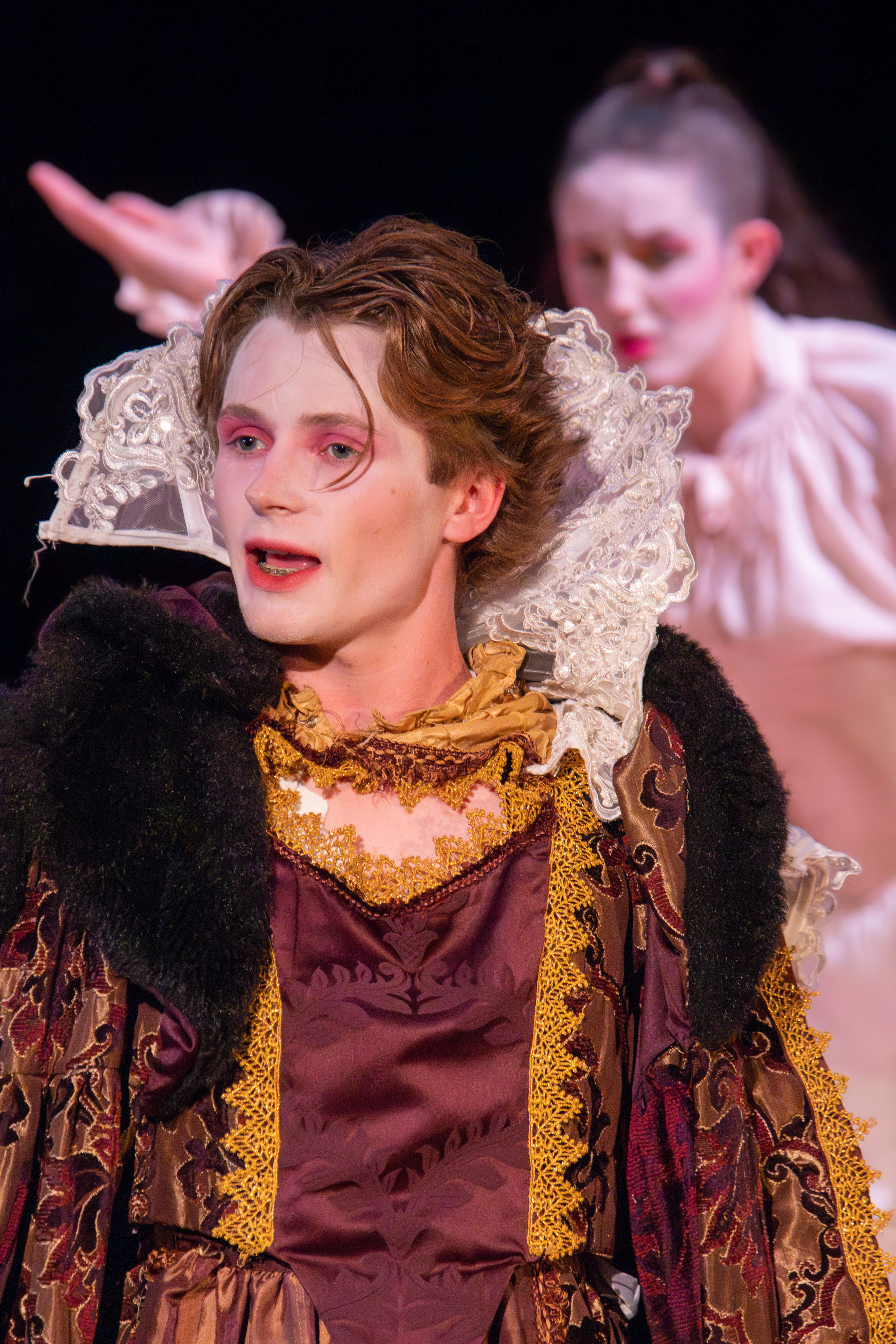 Josette Falzone (Chorus 4) and Lucas Fawer (Queen Elizabeth)