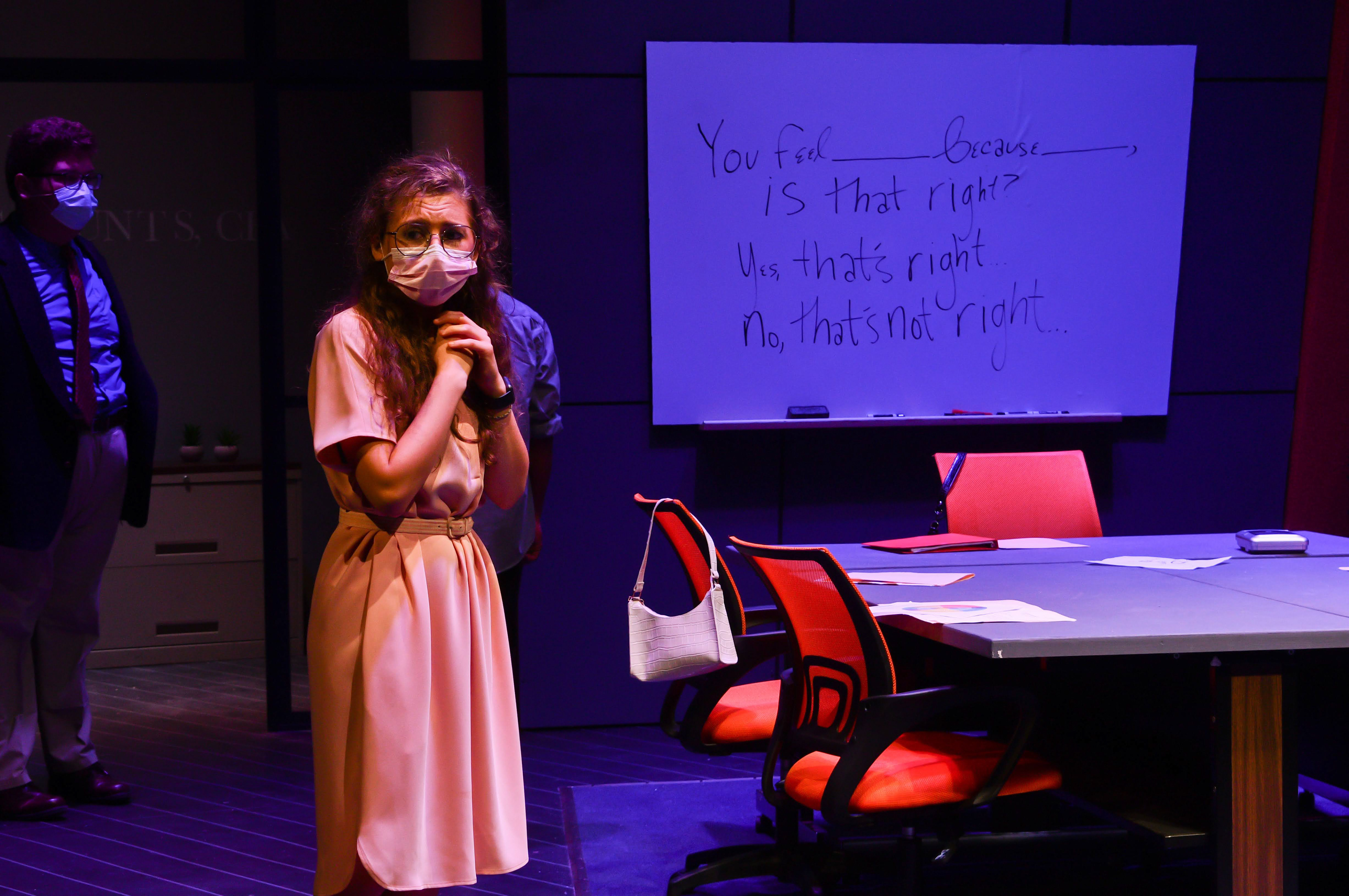 Chloe Kallberg as Sophia