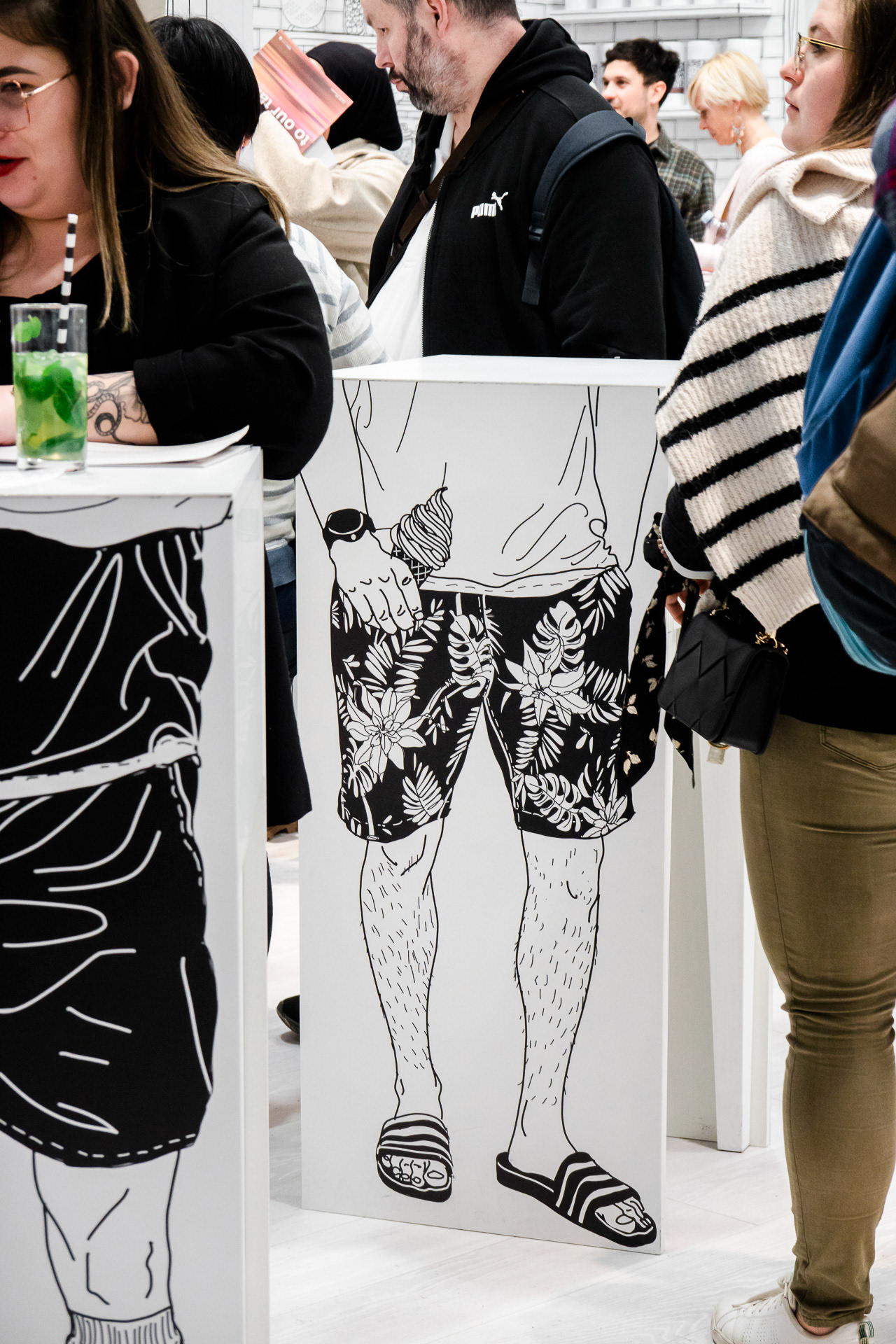 Mange-debout Touriste - Stand PCB Création au salon SIRHA 2023