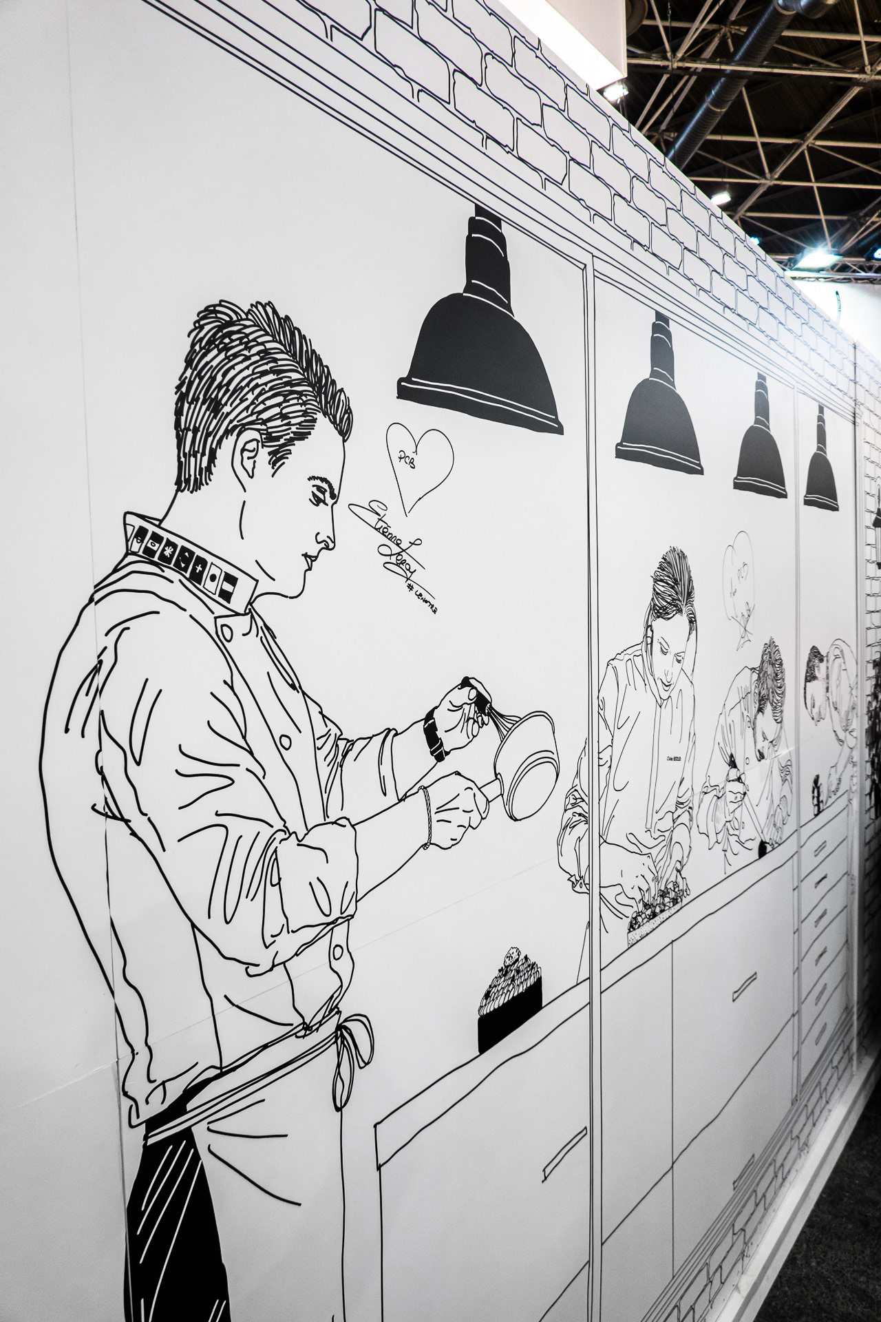 Etienne Leroy, Claire Heitzler -Arrière du stand PCB Création au salon SIRHA 2023 à Lyon