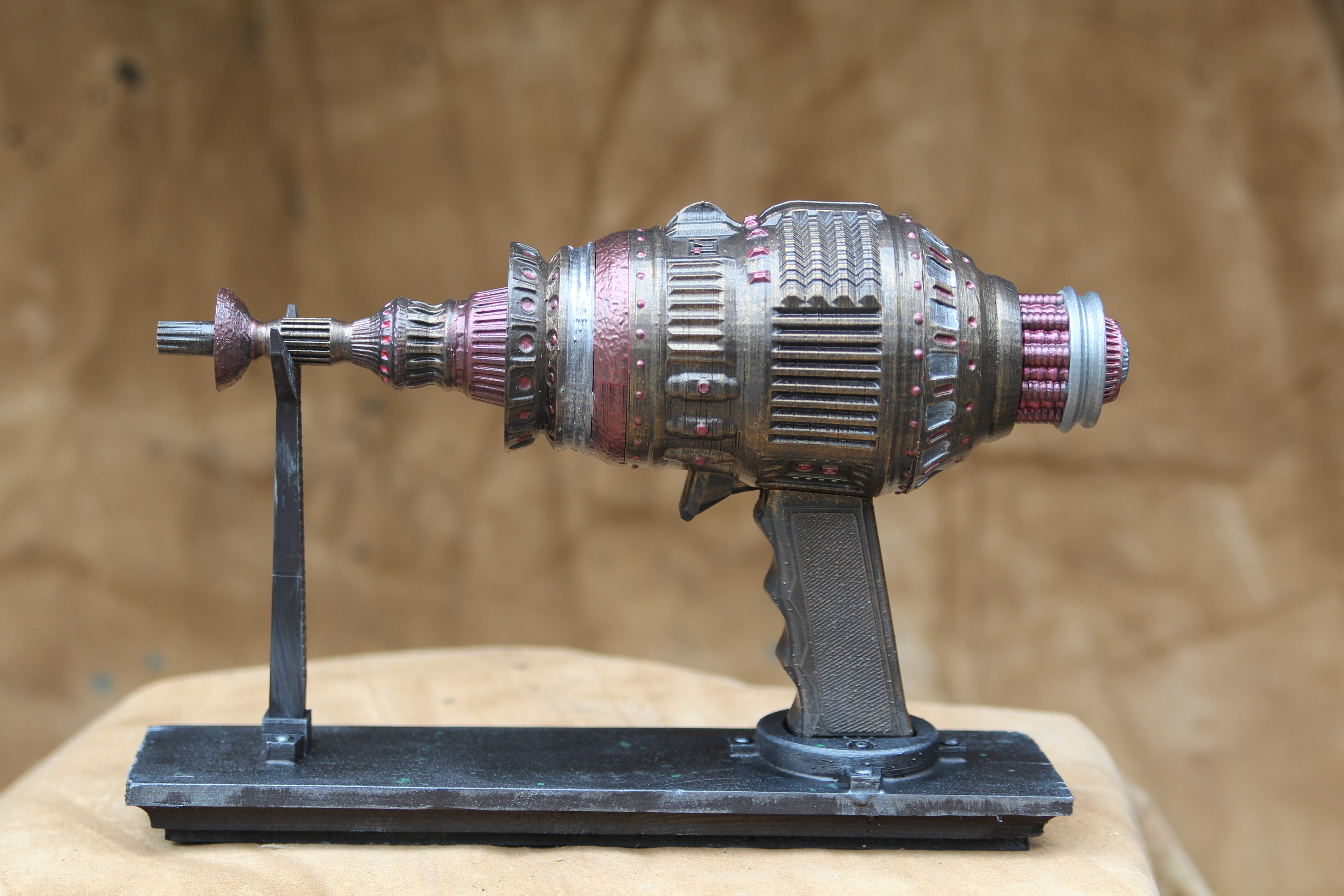 Uranus Raygun Painted V3
