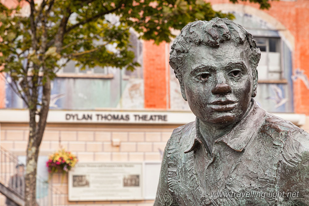 Dylan Thomas Sculpture, Swansea