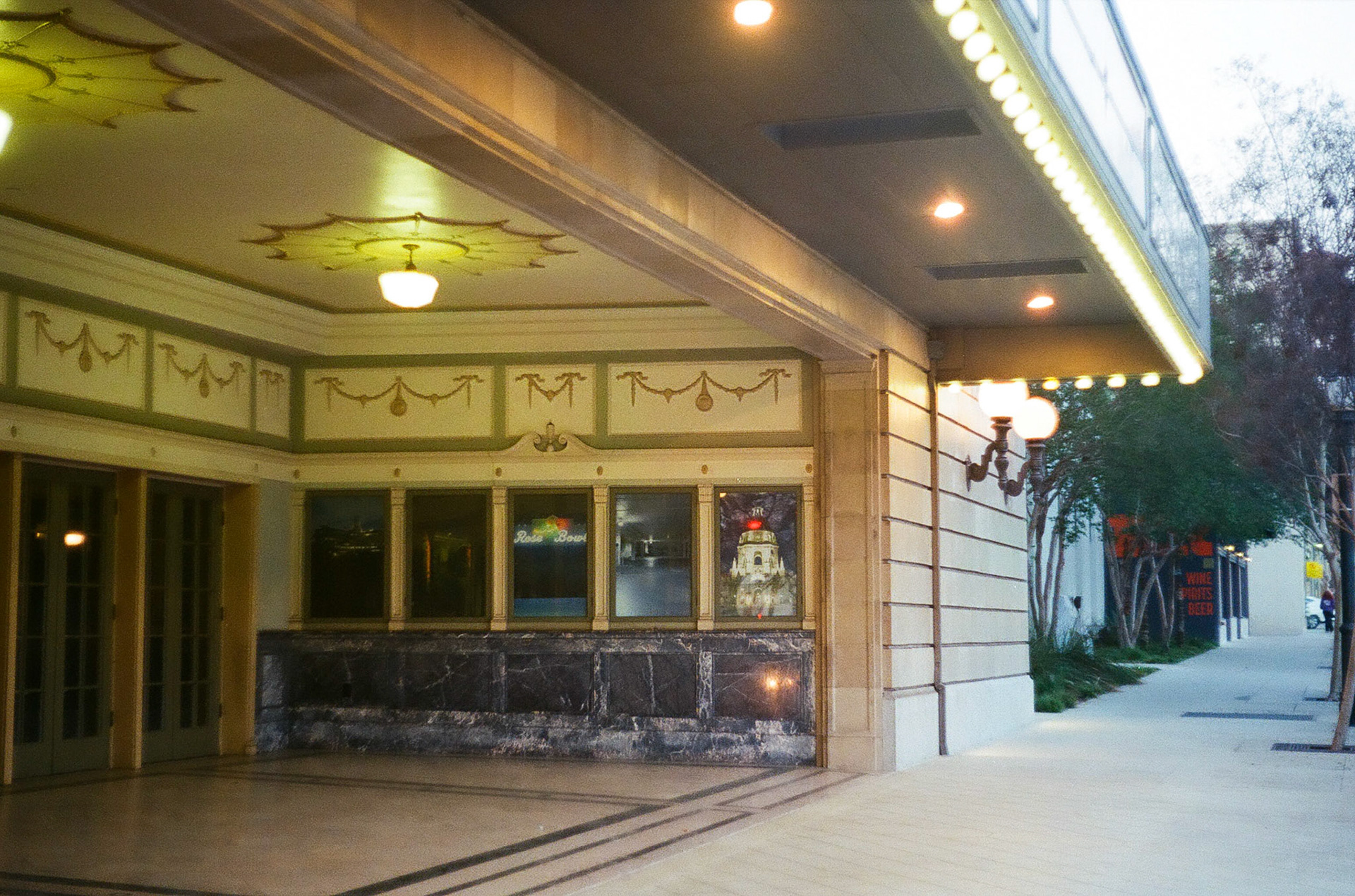 Raymond Theater, Pasadena, CA