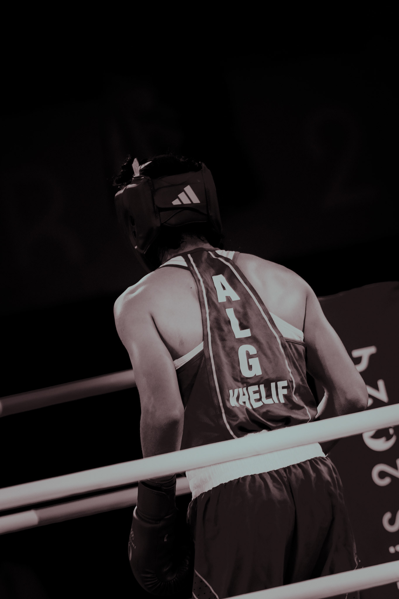 BOXE - IMANE KHELIF