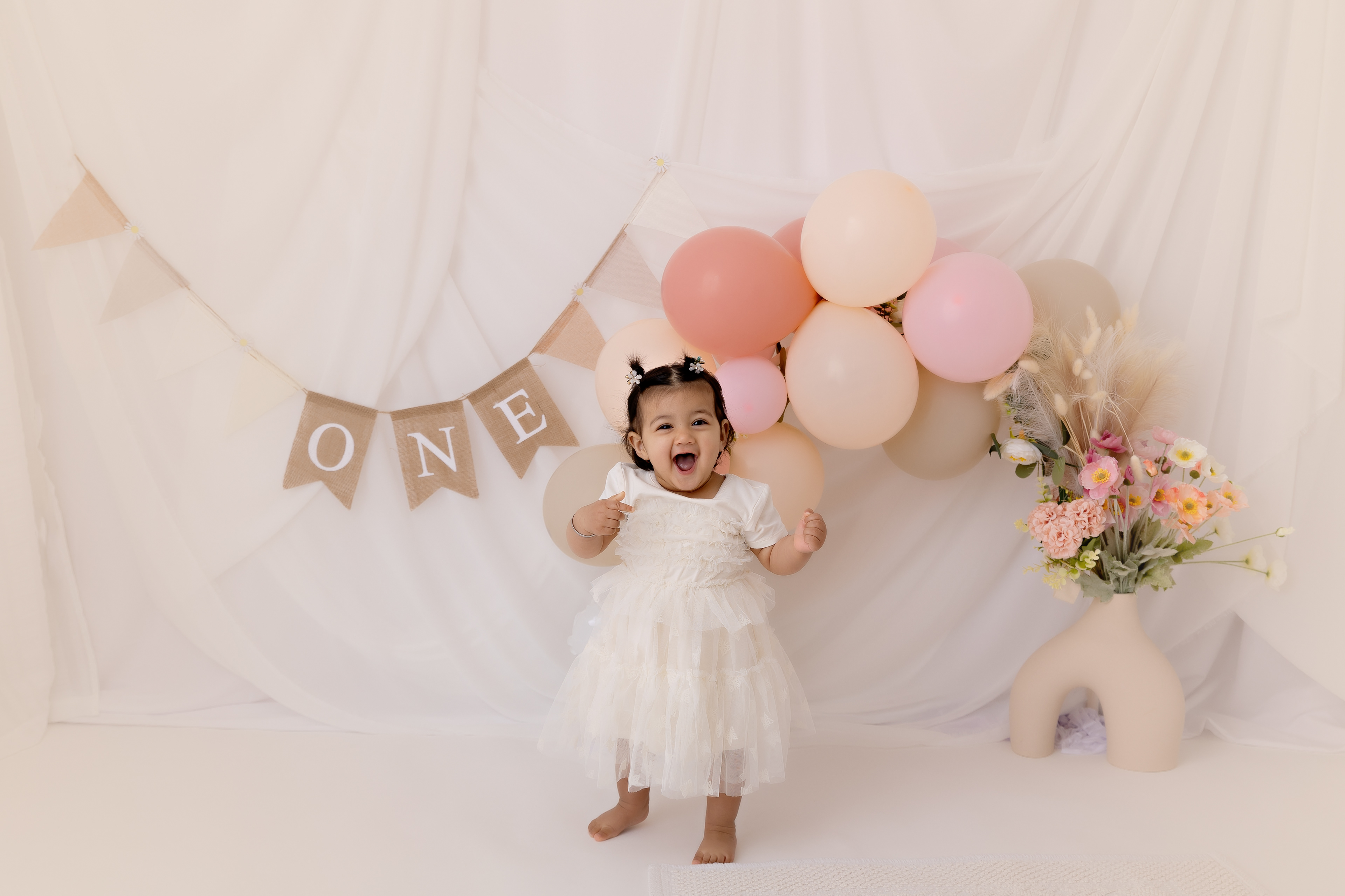 Lara Drew Photography, Tauranga photographer, Papamoa photographer, photographers Tauranga, family photographer Tauranga, photographer Papamoa beach, photography studio Tauranga, local photographer Bay of Plenty