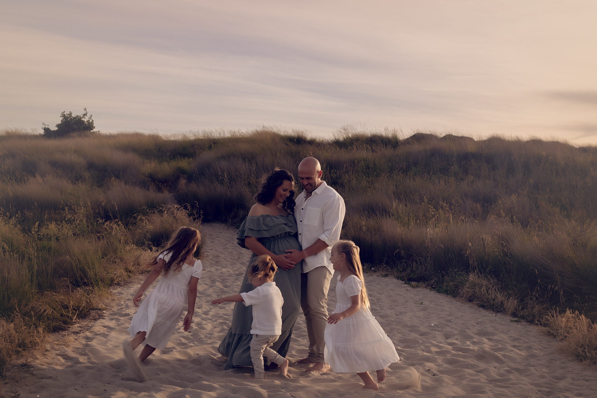 Lara Drew Photography, Tauranga photographer, Papamoa photographer, photographers Tauranga, family photographer Tauranga, photographer Papamoa beach, photography studio Tauranga, local photographer Bay of Plenty