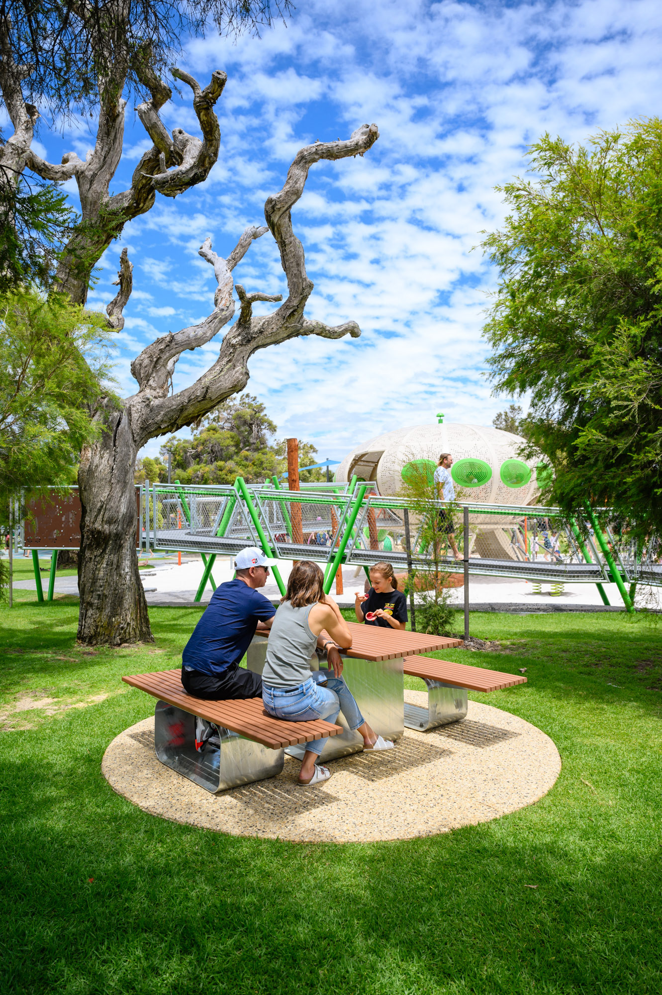 Futuro Playspace - Bob Gordon Reserve