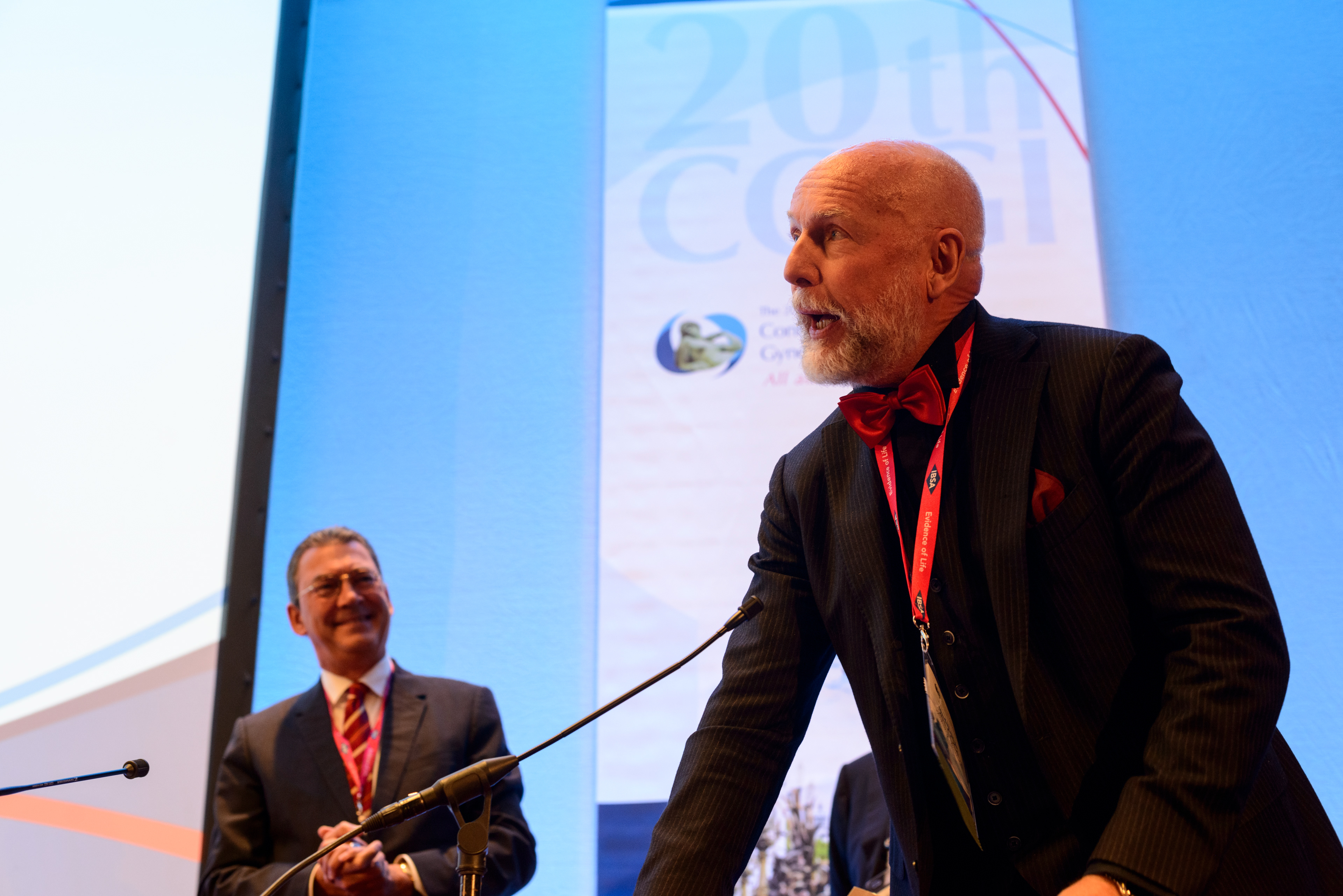 The Pioneers in Medicine Award being presented to Prof. Mats Brännström and his team of gynecologists from Göteborg University in Sweden at the opening session of the 20th World Congress on Controversies in Obstetrics, Gynecology & Infertility (COGI). Paris, France.