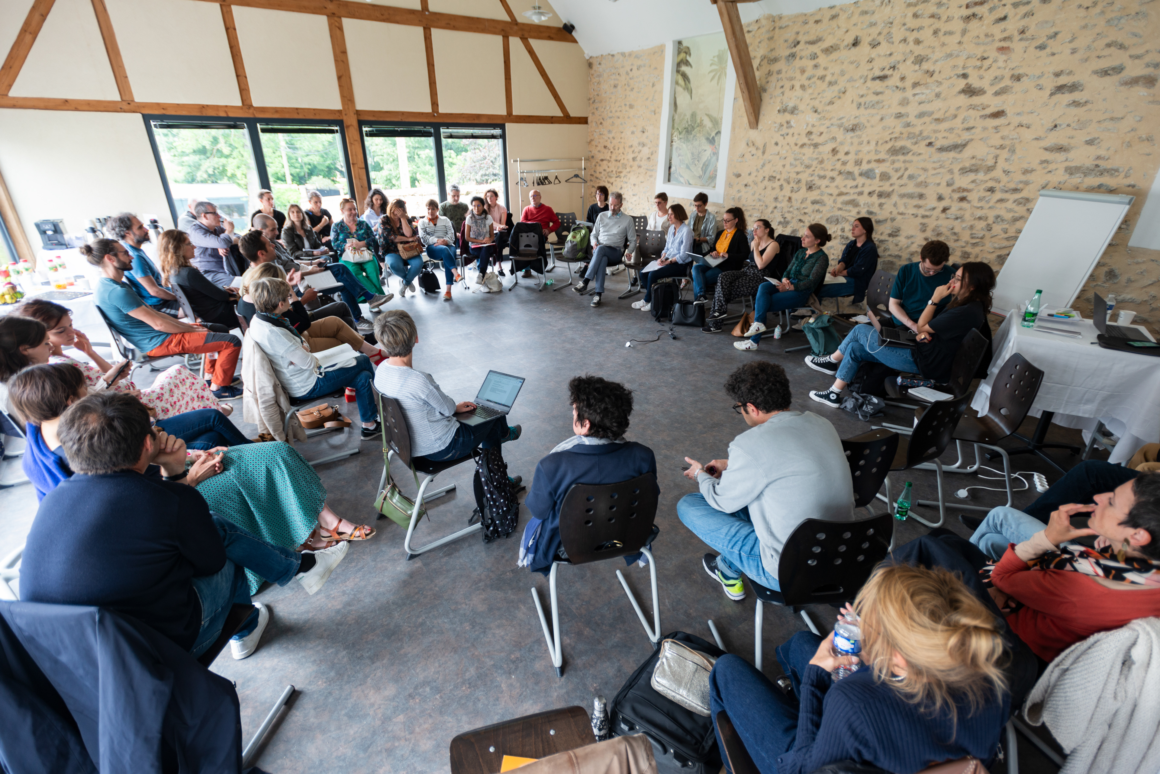 Le séminaire résidentiel du laboratoire universitaire de sciences sociales Le CERLIS au Château de Mée. Le Mée-sur-Seine, France.