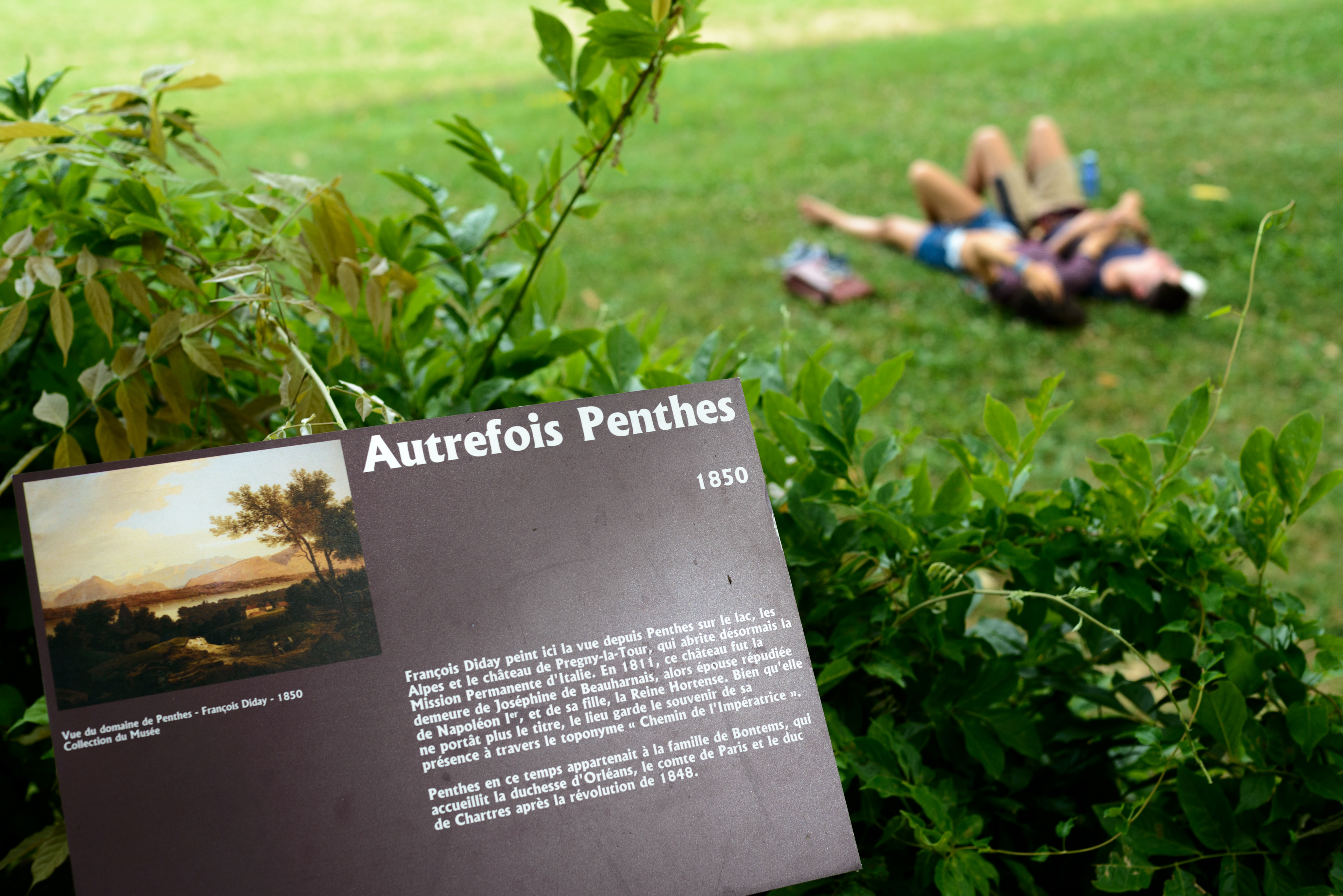 Le parc au Domaine de Penthes. Pregny-Chambesy, Genève, Suisse.