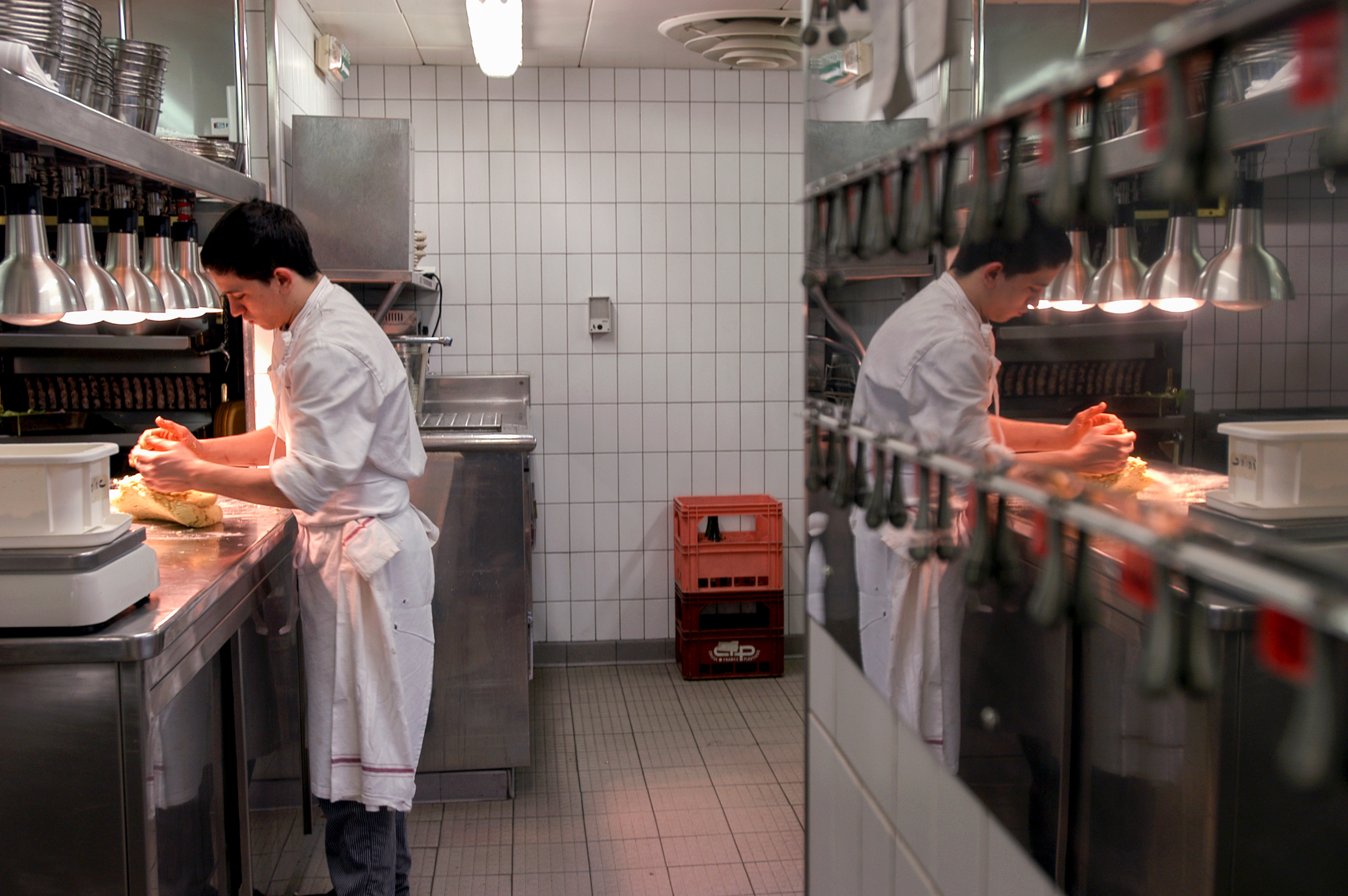 Le Taillevent restaurant at 15 rue Lamennais, Paris 8ème has been awarded two stars in the prestigious Michelin guide.