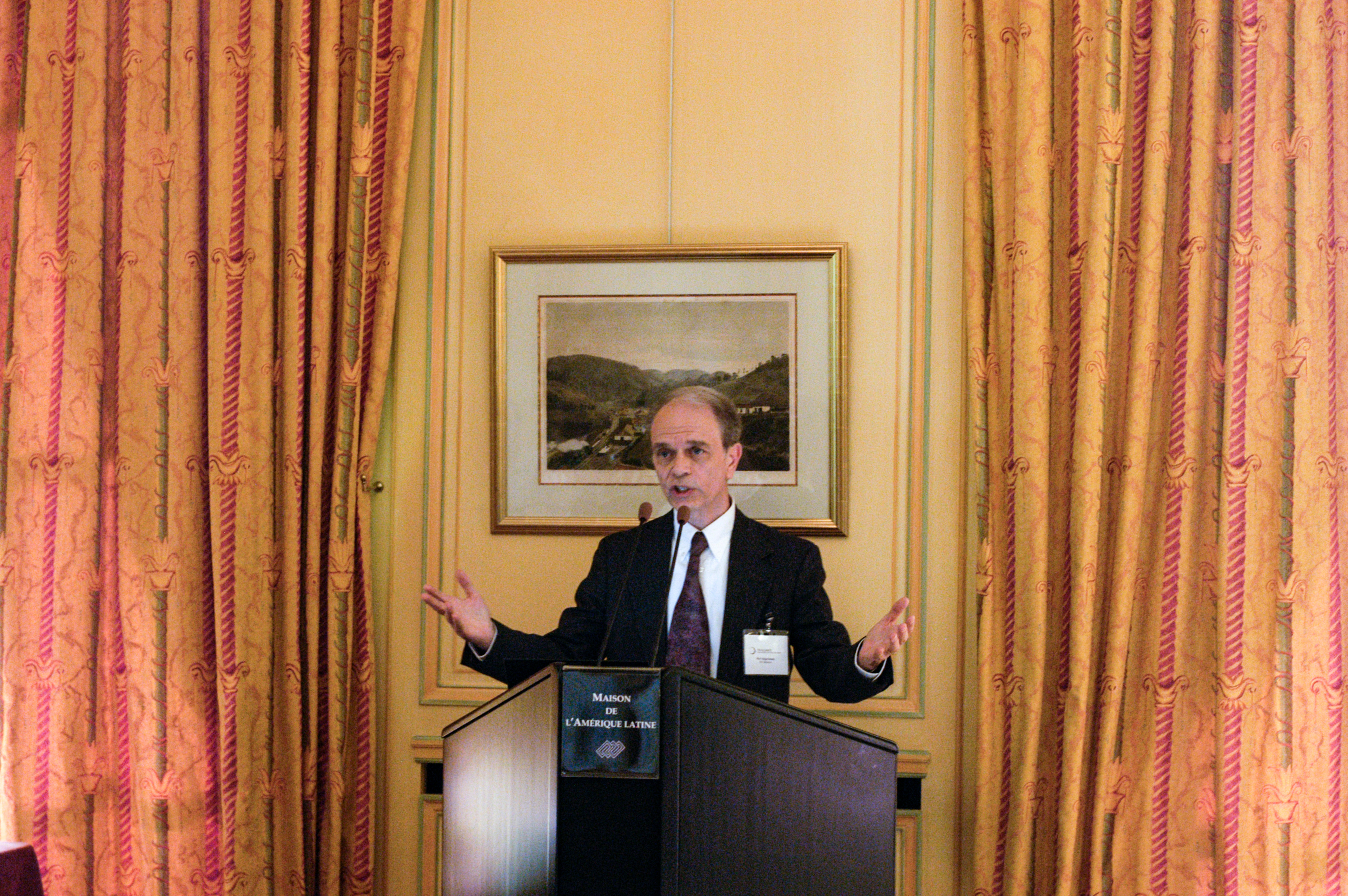 Mel Spigelman, Director of Research and Development, speaking during the TB Alliance stakeholders association annual meeting at the Maison de l'Amerique Latine. Paris, France.